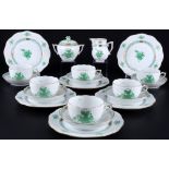 Herend Apponyi Vert 6 Teegedecke mit Milchkanne und Zuckerdose, tea cups with plates, milk pot and s