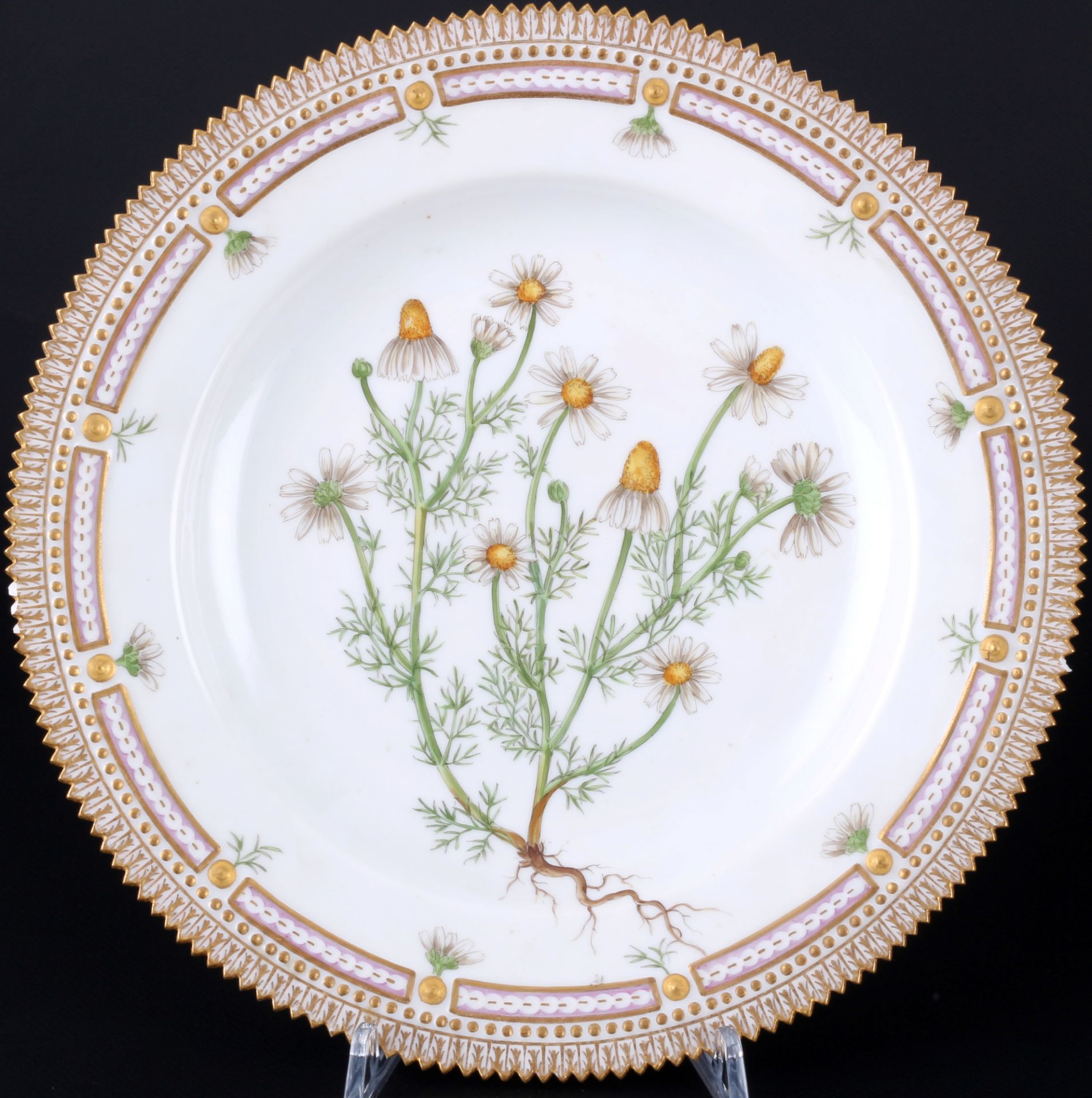 Royal Copenhagen Flora Danica 2 dinner plates 3549 1st choice, Speiseteller, - Image 2 of 9