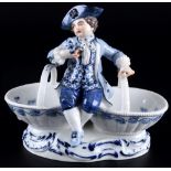 Meissen Zwiebelmuster figürliche Gewürzschale 1.Wahl, figural spice bowl 1st choice,