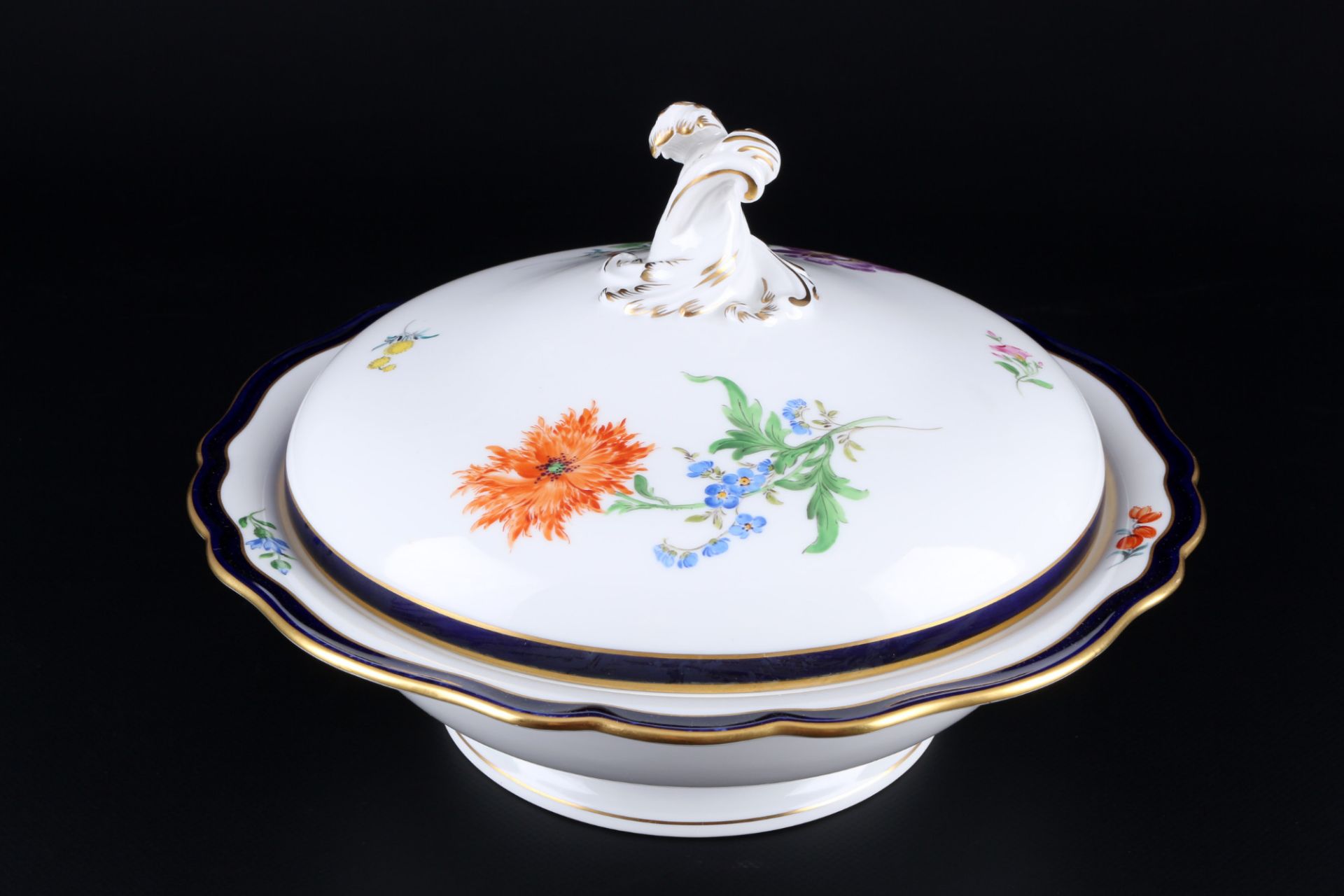 Meissen Blume mit kobaltblauem Rand Speiseservice für 6 Personen, dinner service for 6 pers., - Bild 4 aus 5