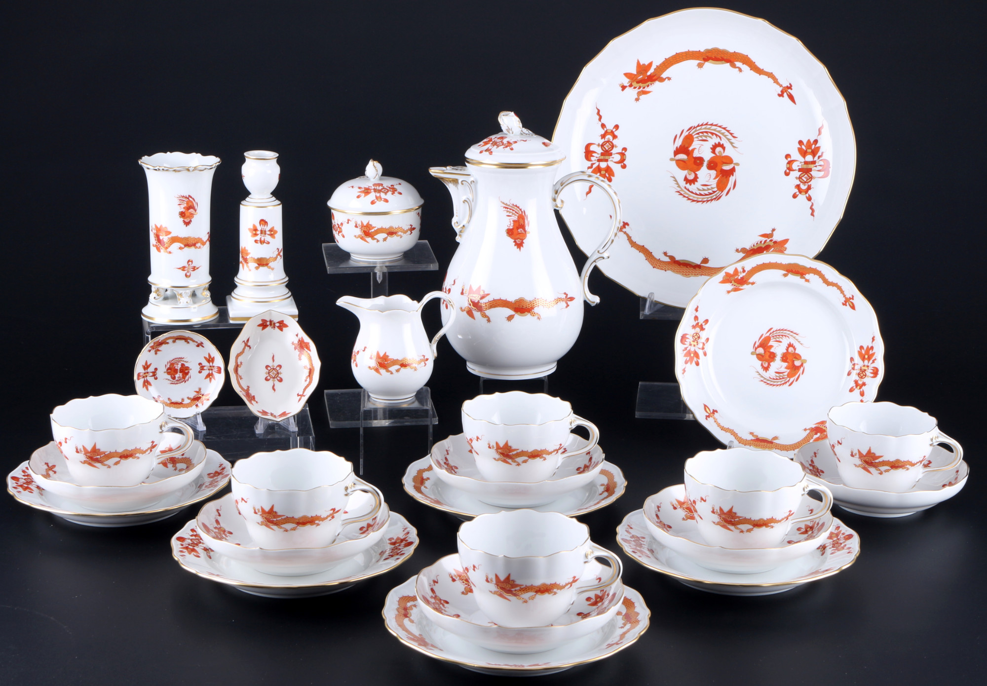 Meissen Red Court Dragon coffee service for 6 persons 1st choice, Kaffeeservice für 6 Personen 1.Wah