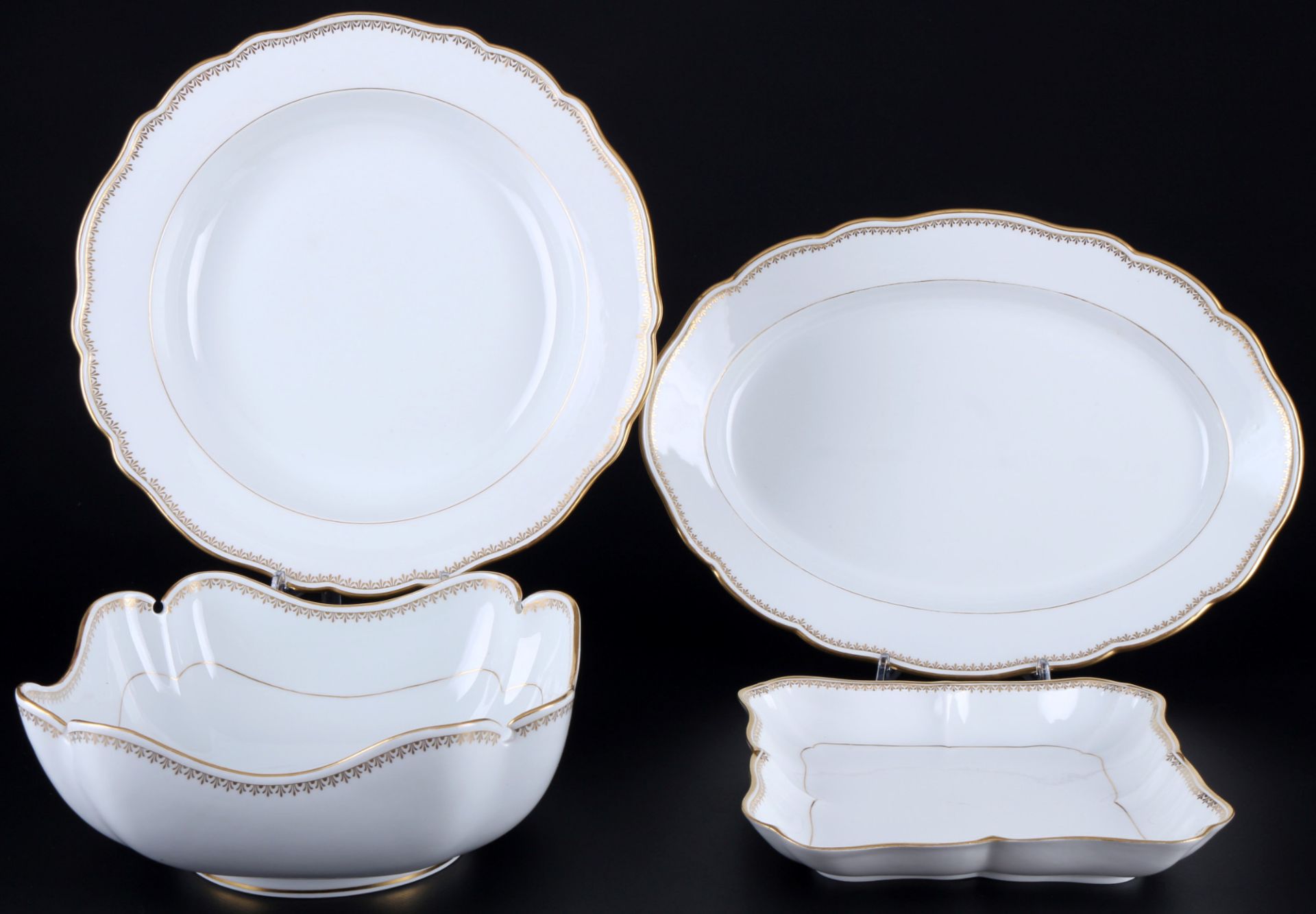 Meissen A-Kante Goldrand 3 Schalen und Platte 1.Wahl, Knaufmarke, bowls and platter 1st choice,