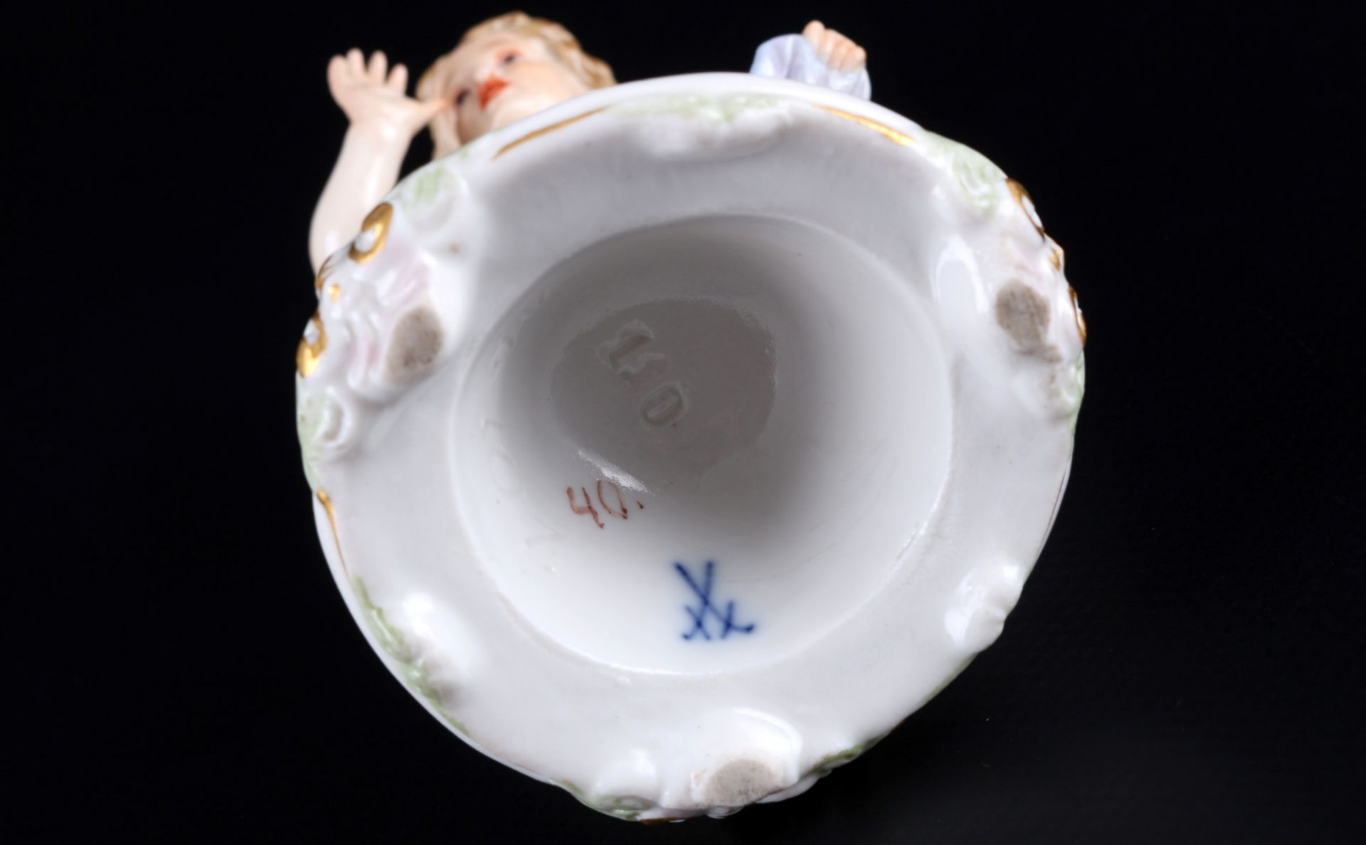 Meissen Amor eine Nase drehend 1.Wahl, Knaufmarke, mocking cupid 1st choice, - Bild 5 aus 6