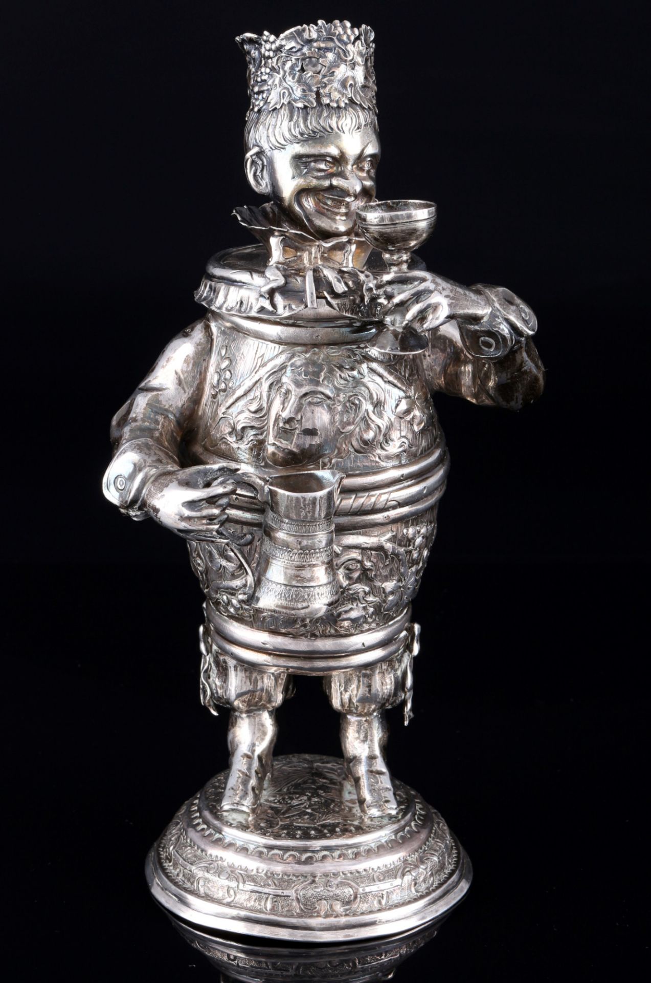 Hanau silver bobblehead figure beaker, Silber Figur Trinkbecher mit Wackelkopf,