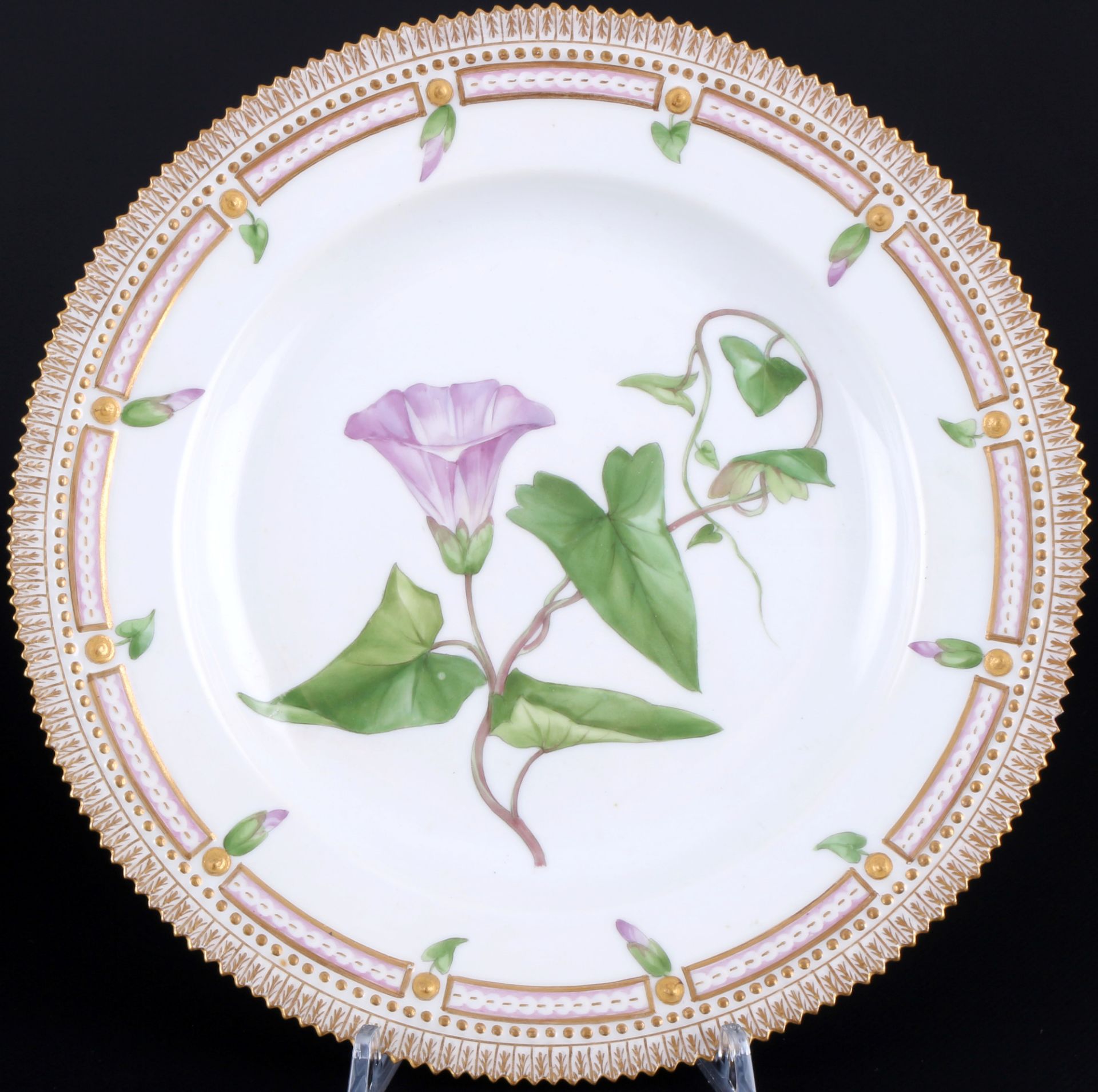 Royal Copenhagen Flora Danica 2 Speiseteller 3549, dinner plates 1st choice, - Bild 3 aus 9