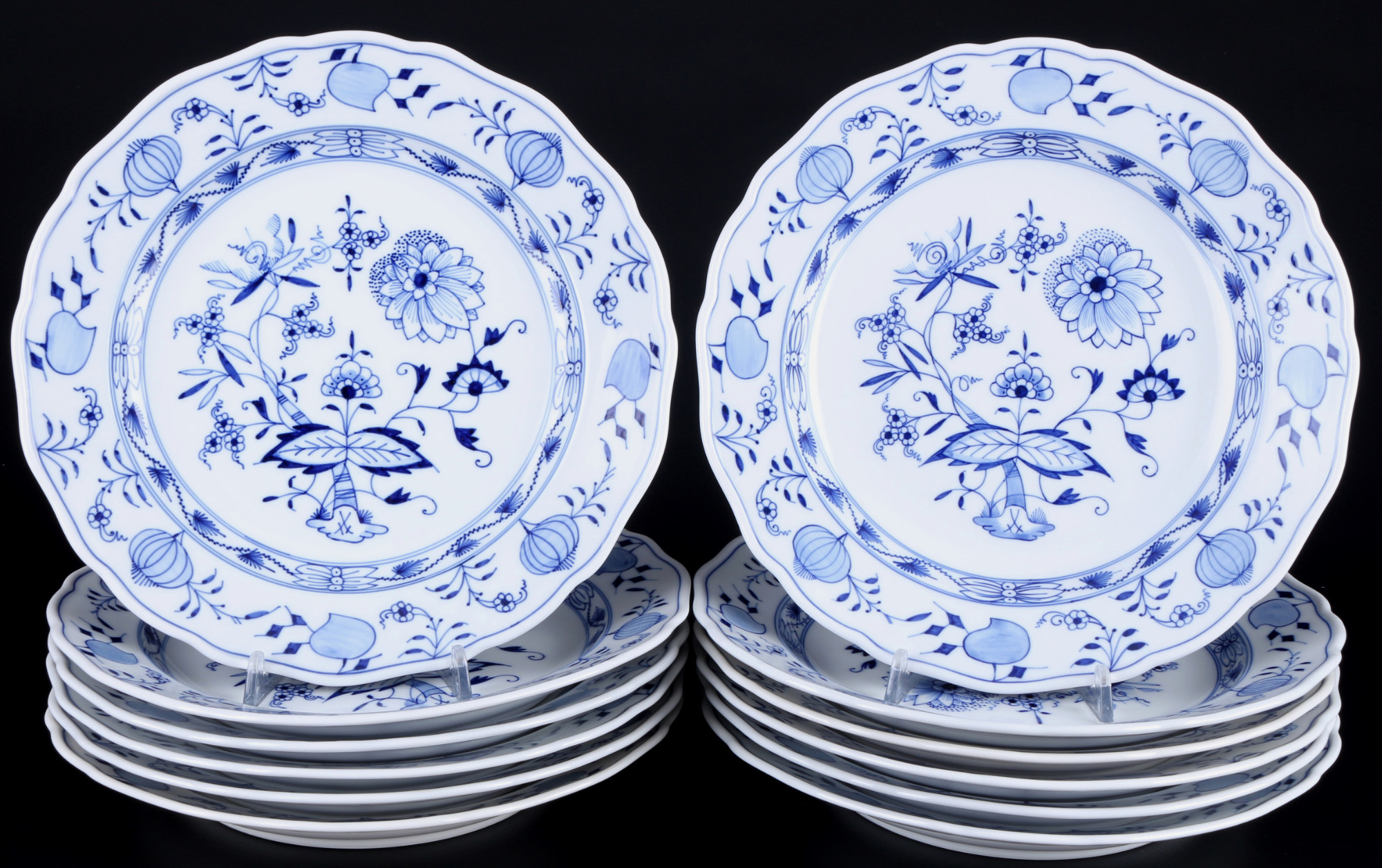 Meissen Onion Pattern 12 dinner plates 1st choice, Speiseteller 1.Wahl,