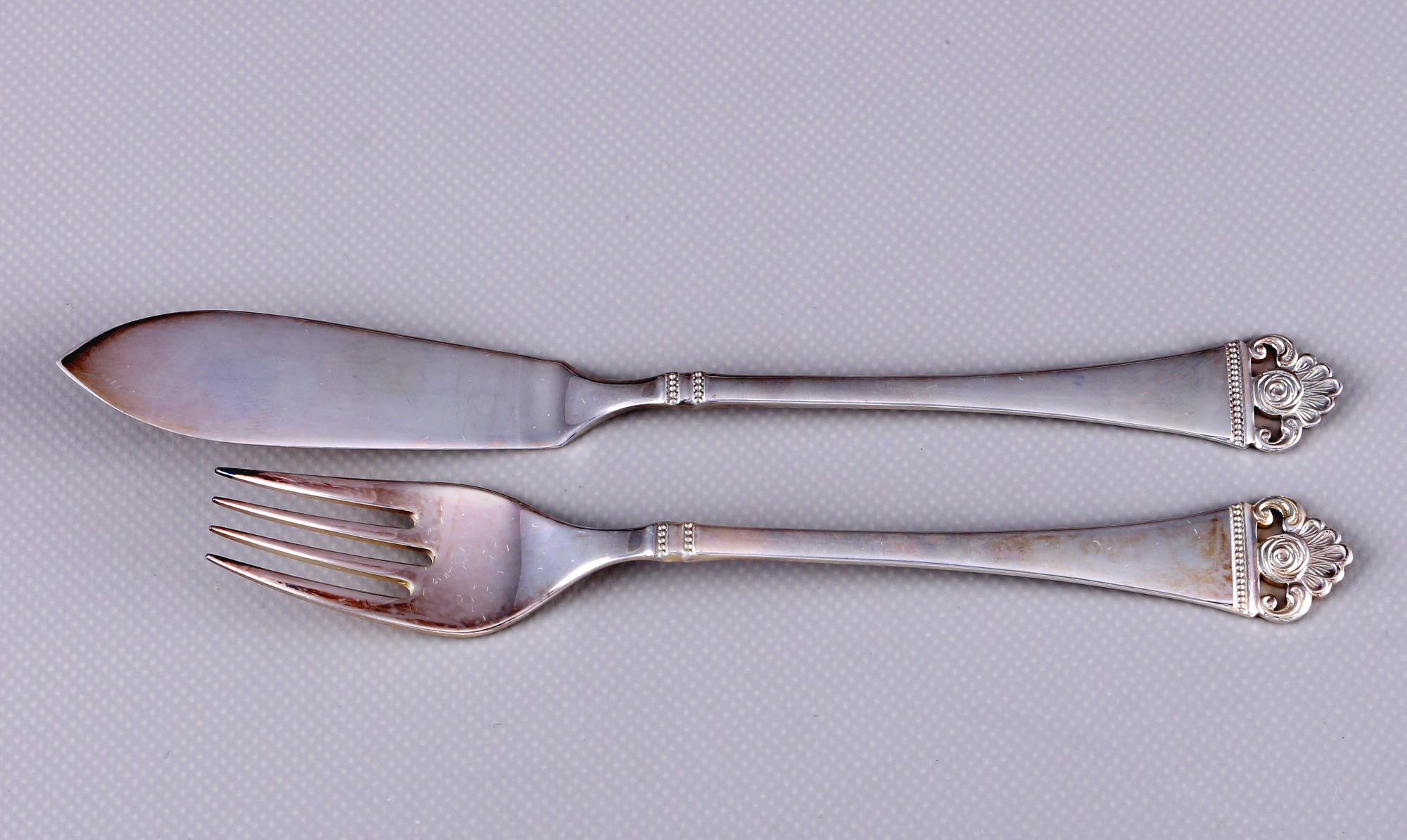 Robbe and Berking Rose Pattern 800 silver fish cutlery for 8 persons, Silber Fischbesteck für 8 Pers - Image 2 of 4