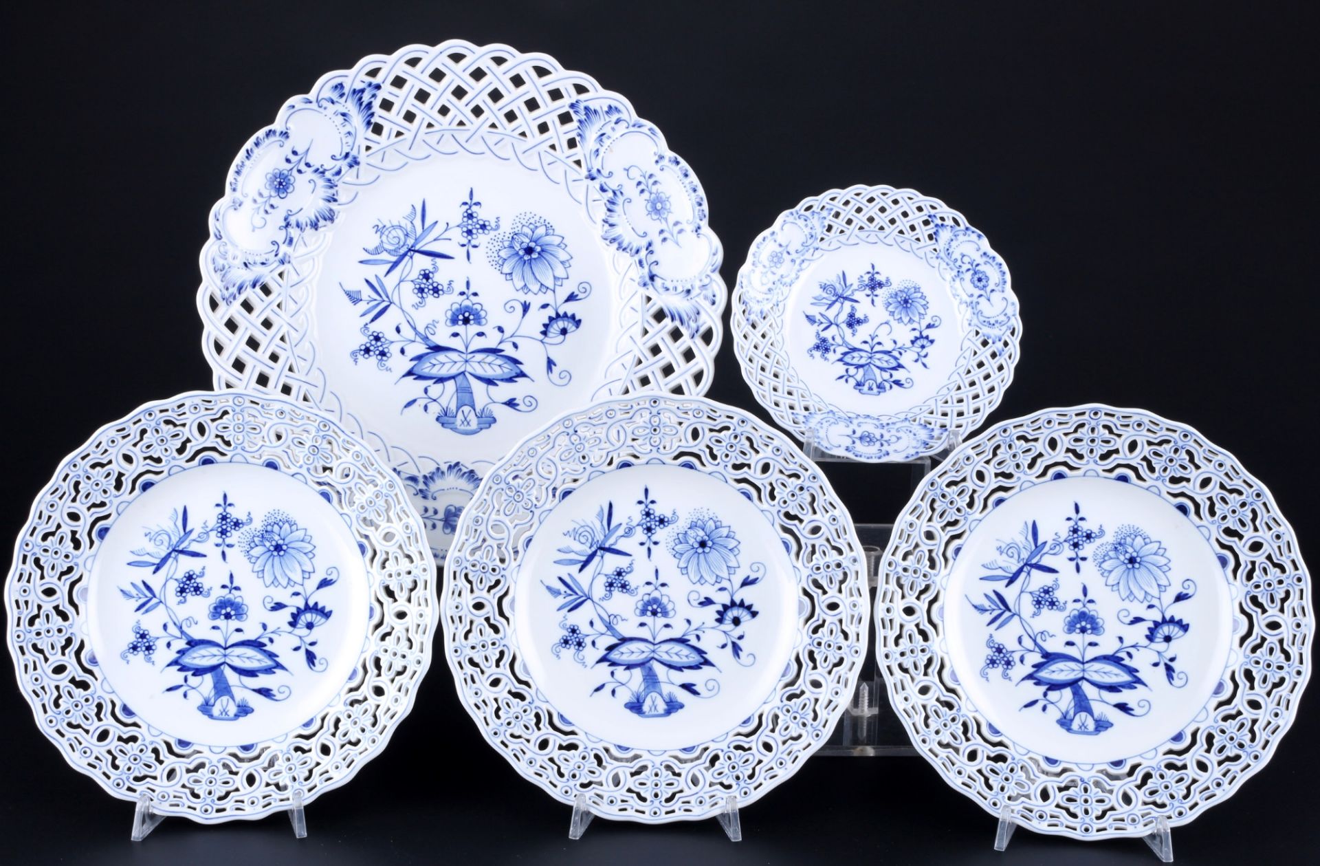 Meissen Zwiebelmuster 5 Durchbruchteller, cutwork plates,