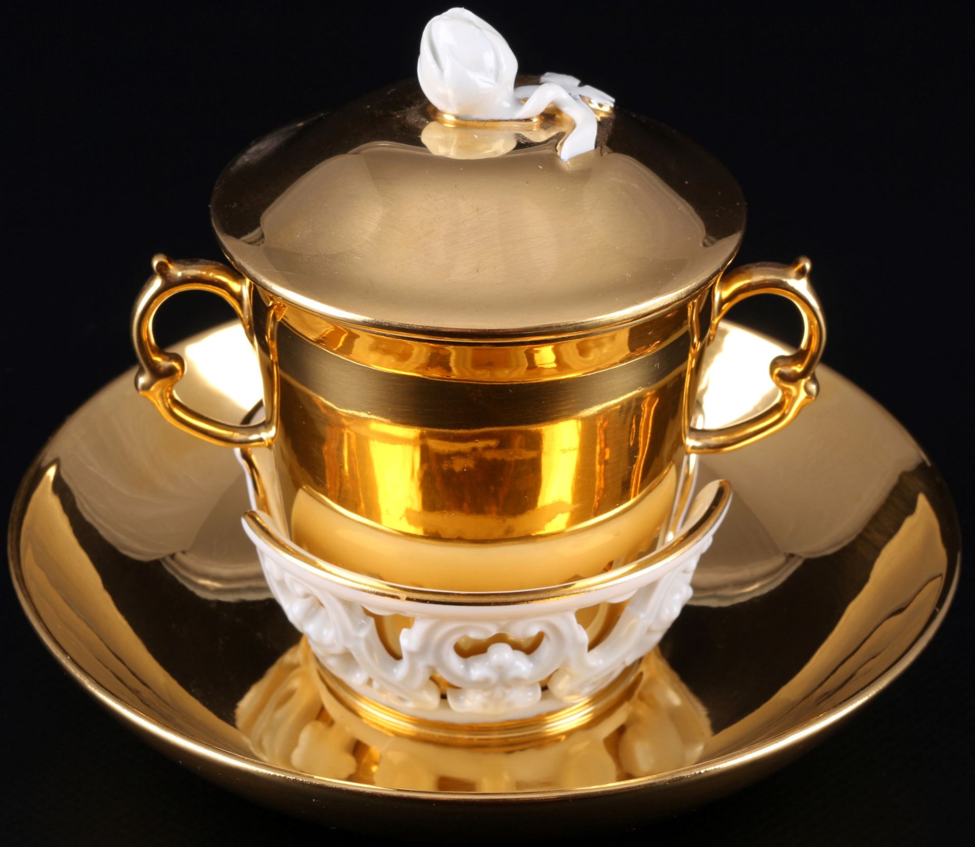 Meissen Gold Trembleuse / Zittertasse 1.Wahl, tremble cup 1st choice,