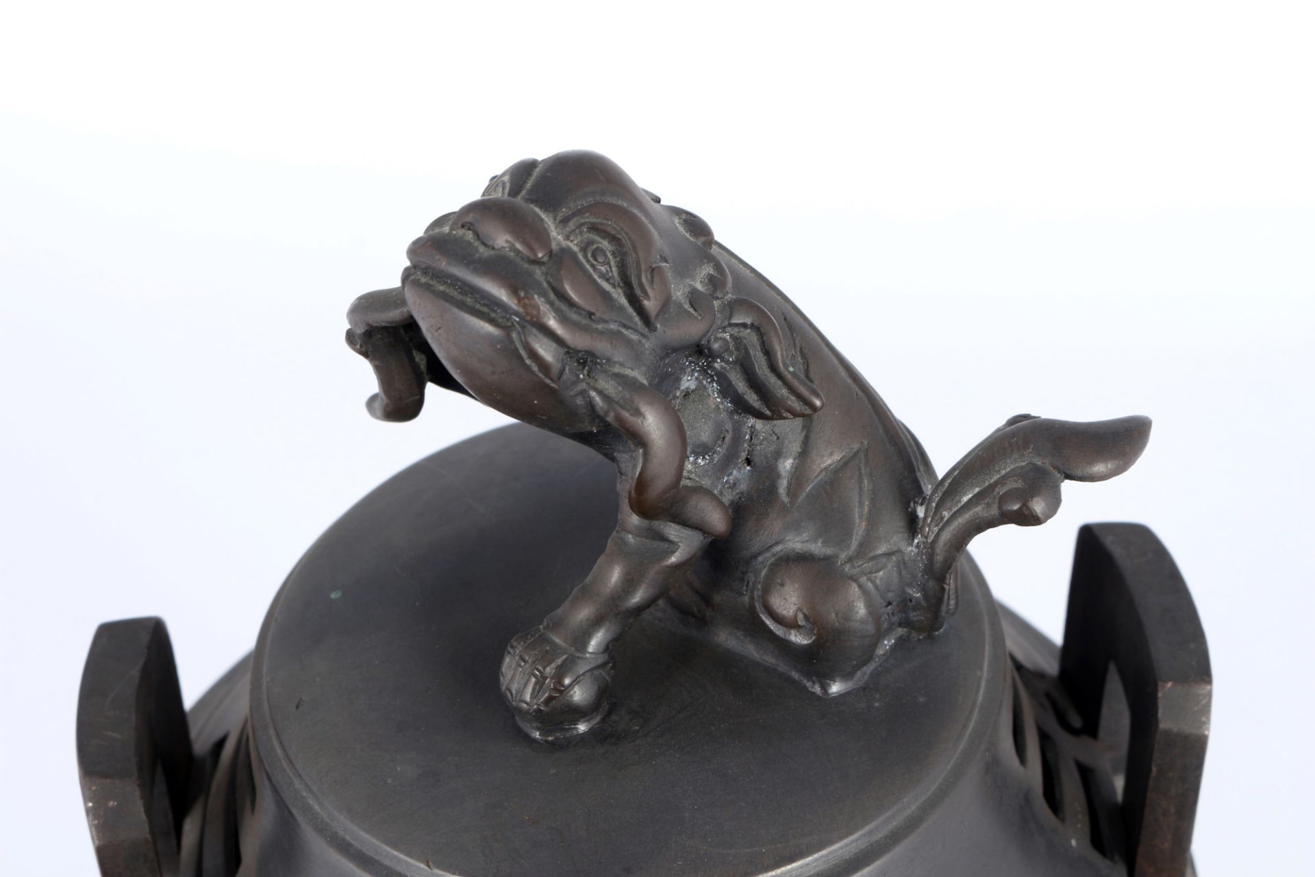 China großes Bronze Räuchergefäß mit Foo-Hund, chinese foo-dog censer, - Bild 4 aus 4