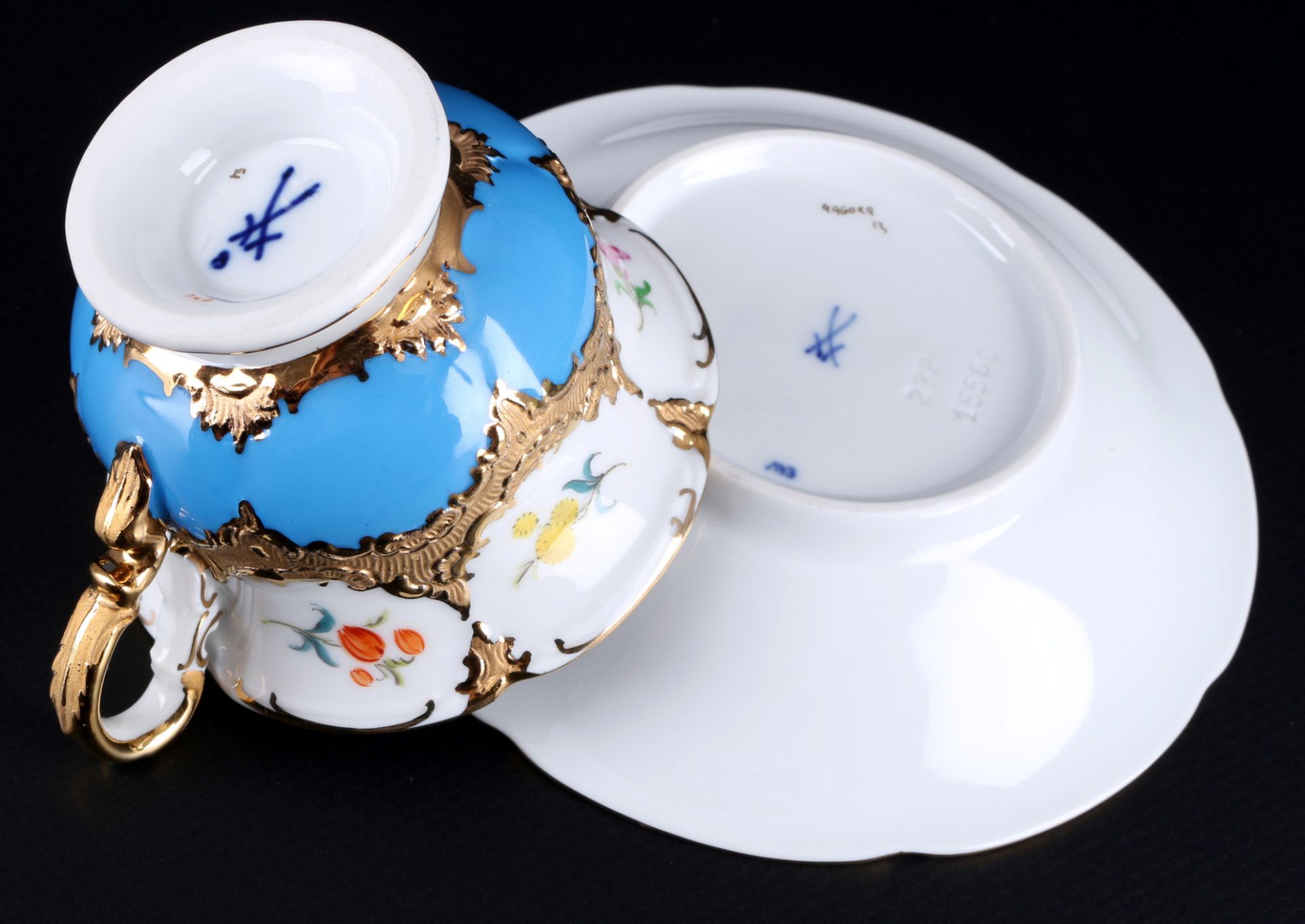 Meissen B-Form hellblau Mokkatasse, mocha coffee cup with saucer, - Bild 4 aus 4