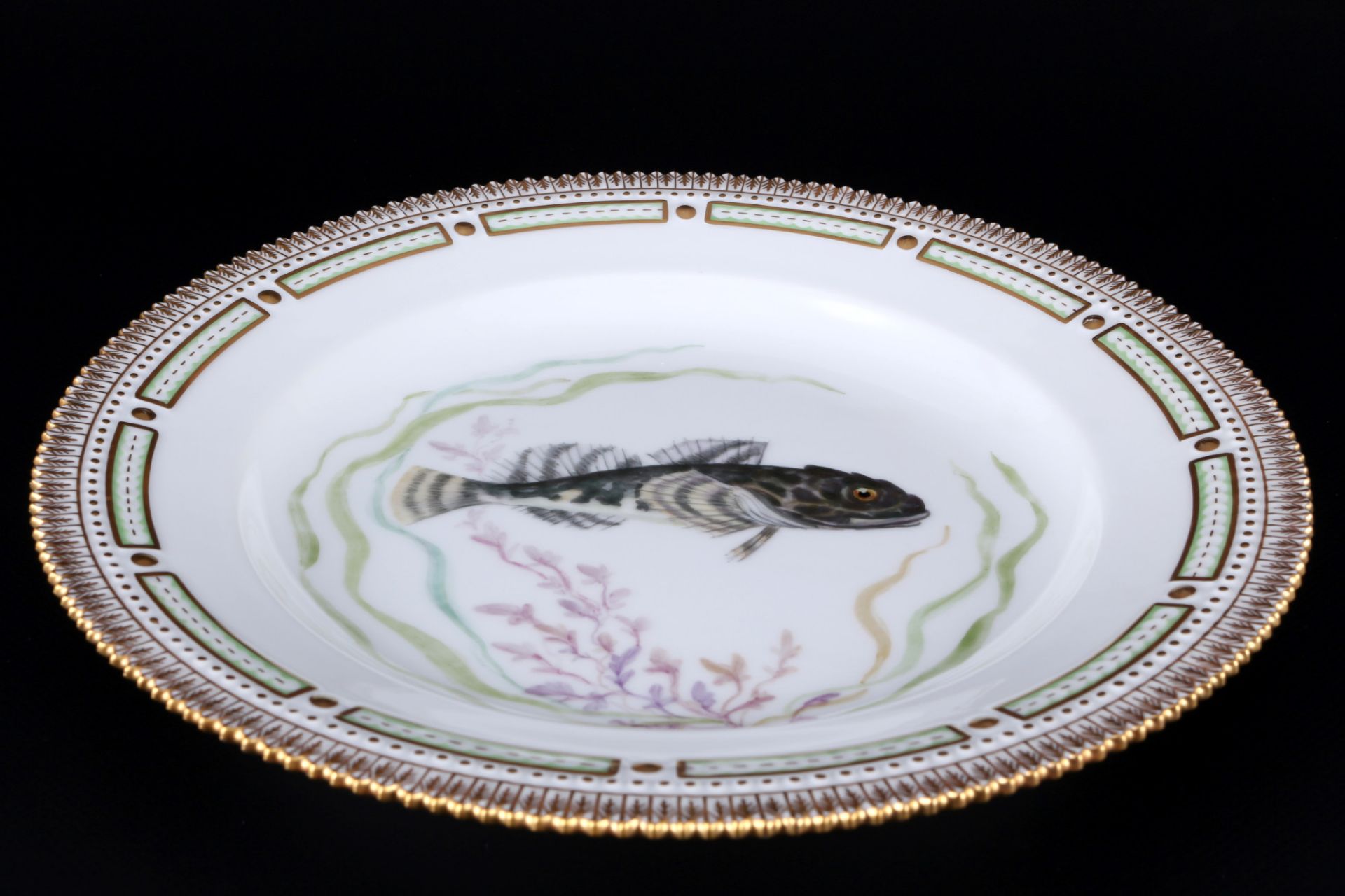 Royal Copenhagen Flora Danica Fish dinner plate 3549 1st choice, Speiseteller, - Image 2 of 3