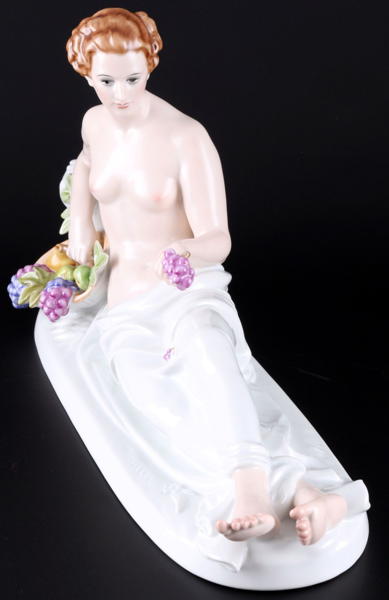 Rosenthal large female semi-nude act with fruit basket, Hugo Meisel, großer weiblicher Halbakt mit F - Image 3 of 5