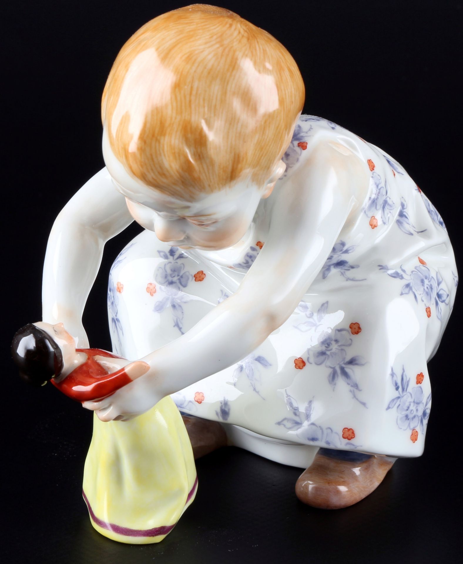 Meissen Hentschel child with puppet 1st choice, Hentschelkind mit Puppe 1.Wahl, - Image 2 of 5