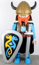 Lebensgroße Playmobil Wikinger Werbefigur, H 165 cm, fife-size viking advertising figure,