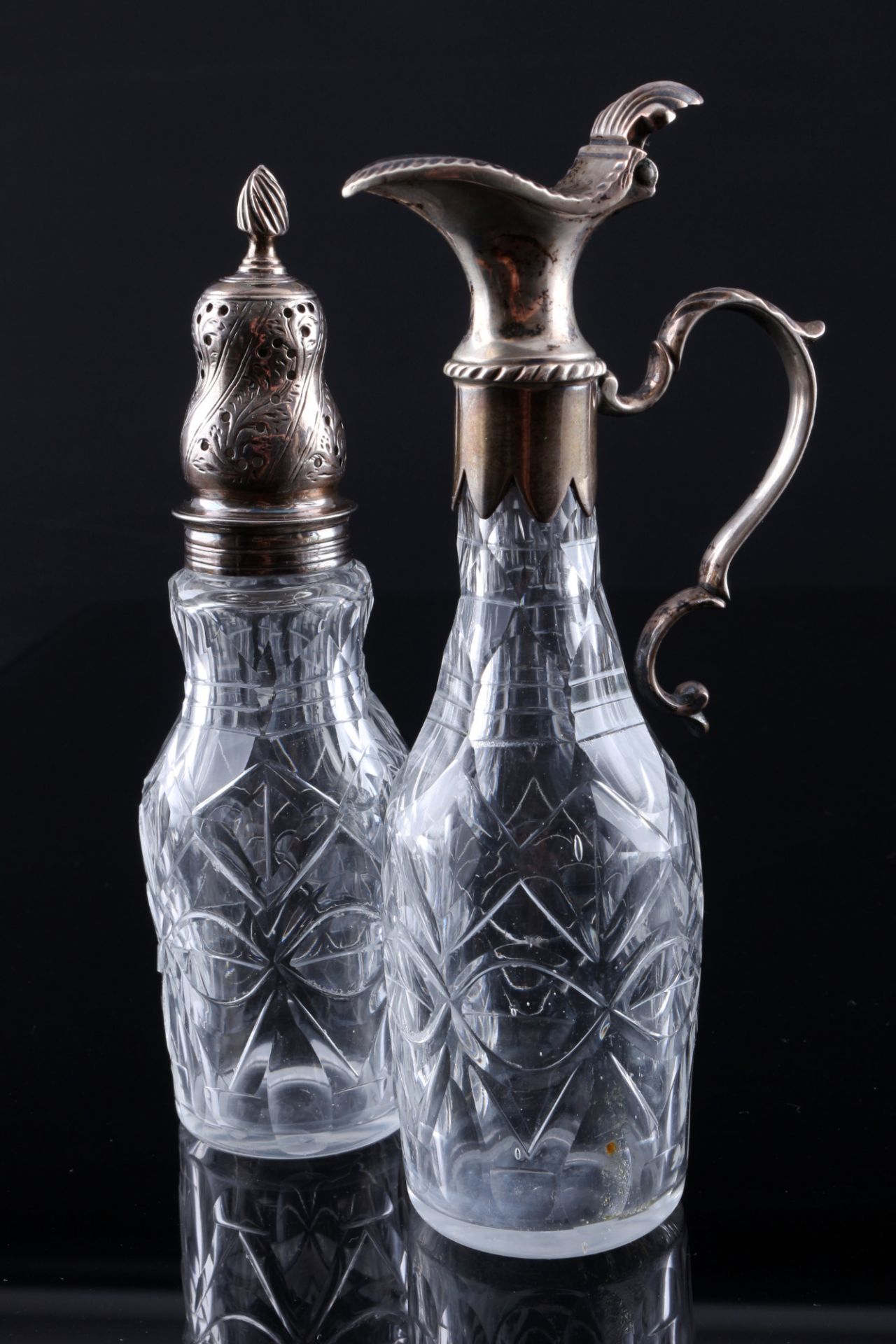 Crystal/silver oil can and salt shaker, Ölkanne und Salzstreuer, - Image 5 of 5
