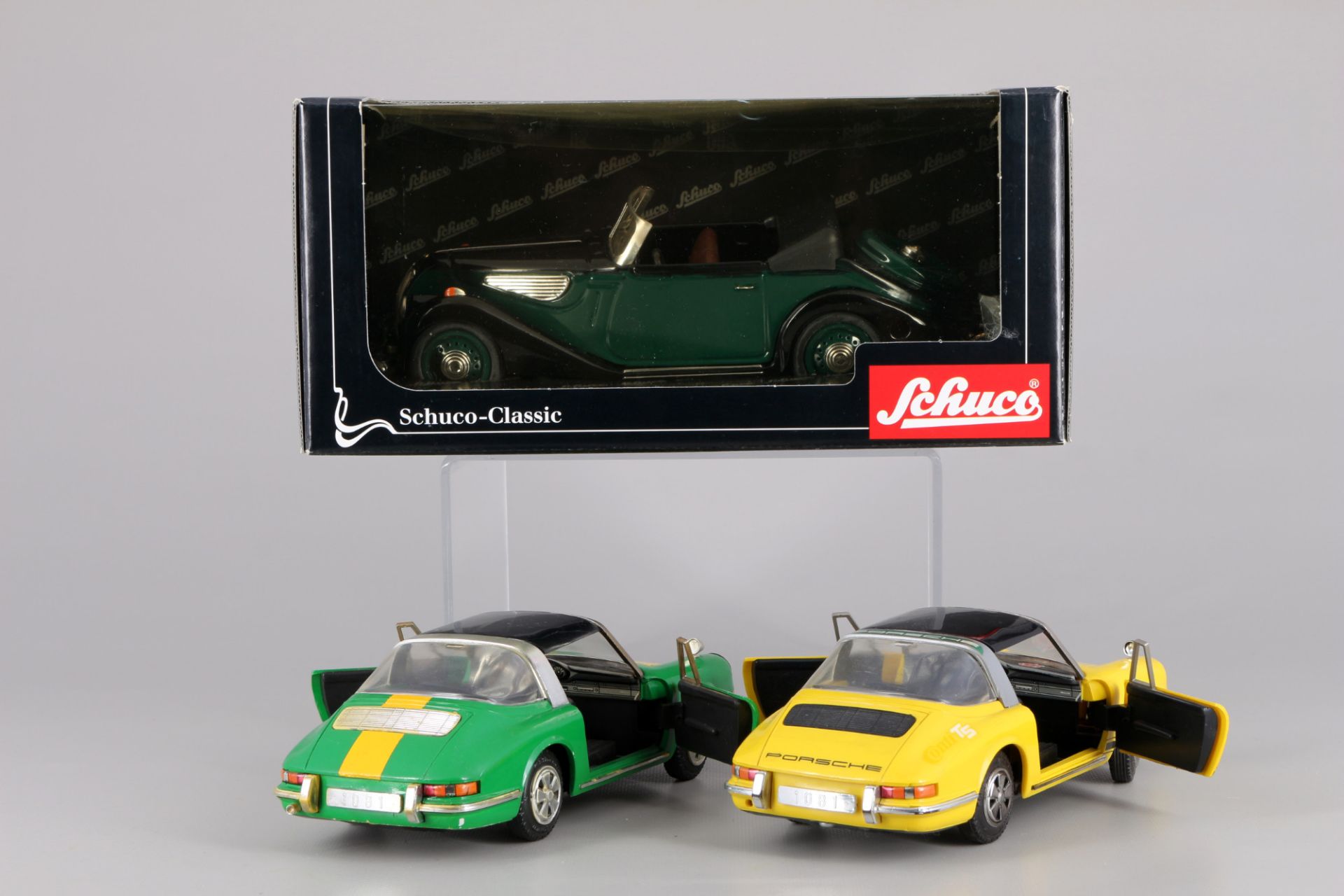 Schuco 3 model cars BMW 327 Cabrio und Porsche Targa 911 S, Modellautos, - Image 3 of 7