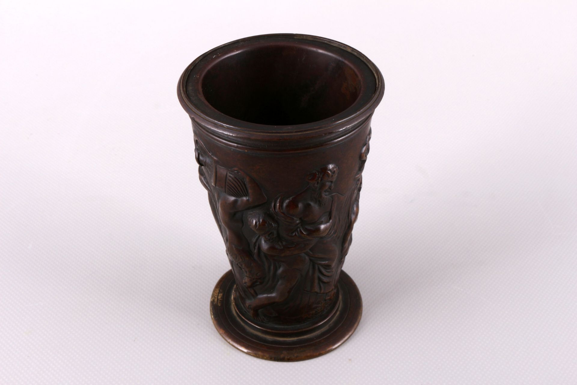 Bronze cup 19th century, mythological scenery, Bronzebecher mit mythologischer Szenerie, - Image 5 of 6
