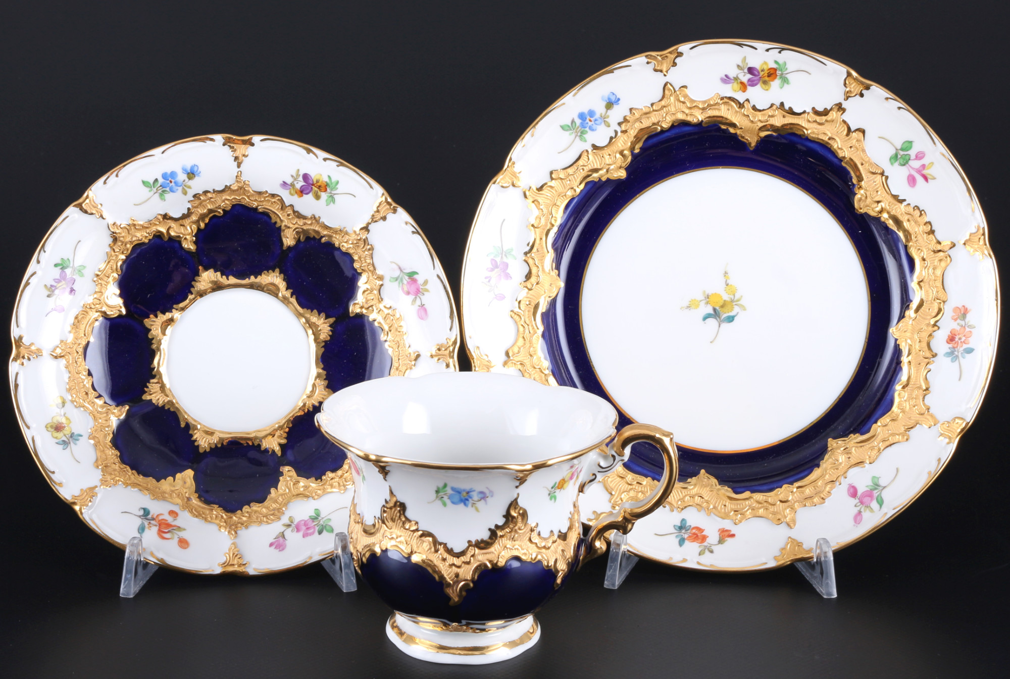 Meissen B-Form Strewn Flowers royal blue coffee service for 6 persons, Kaffeeservice für 6 Personen, - Image 2 of 7
