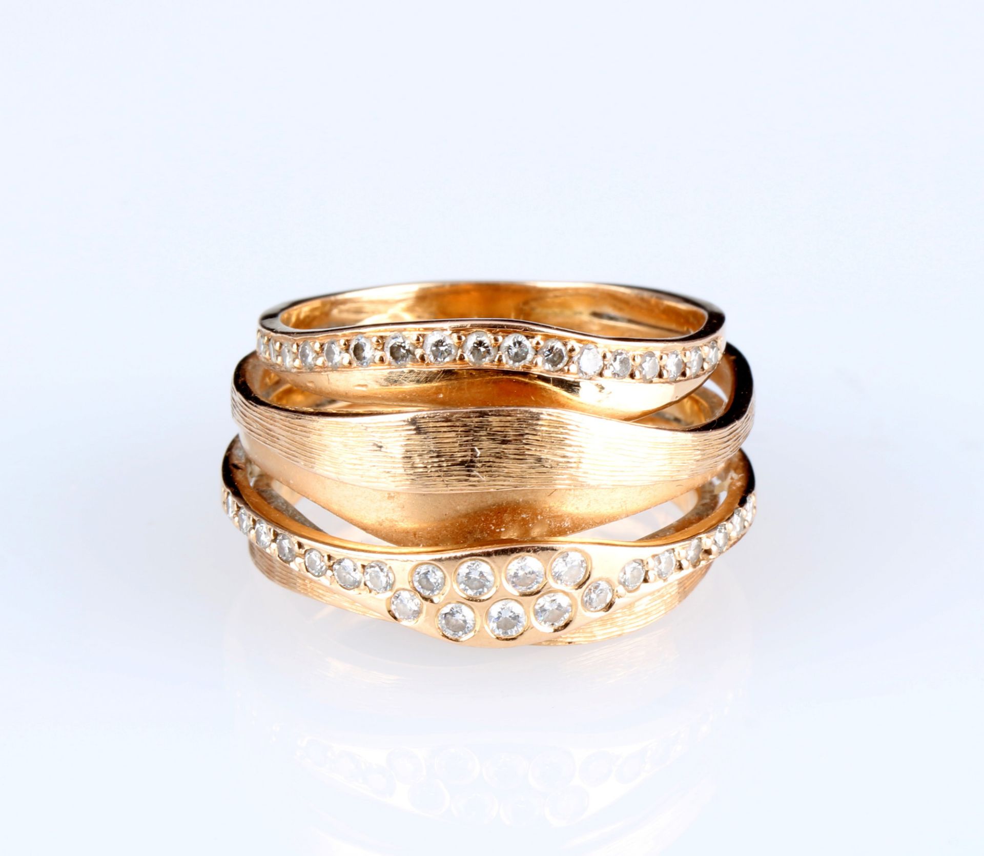 750 Gold Croisé Ring with Brilliant-Cut Diamonds, - Image 3 of 6