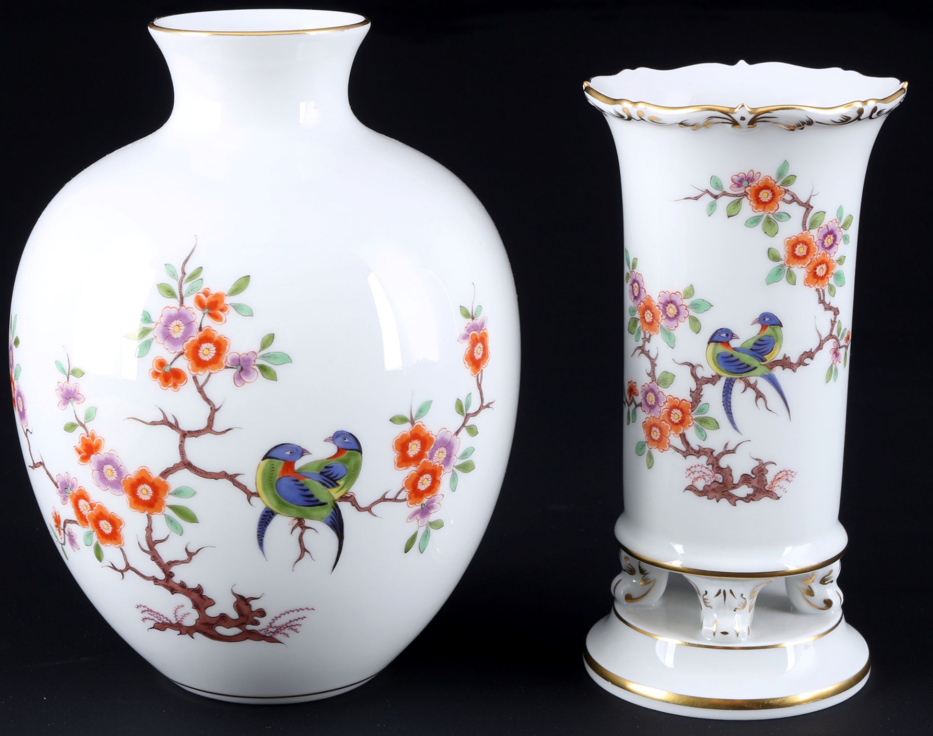 Meissen Indische Blumen- und Vogelmalerei 2 Vasen 1.Wahl,