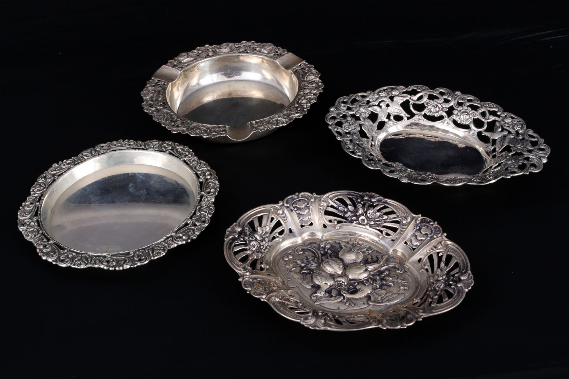 800 - 835 silver 4 bowls,