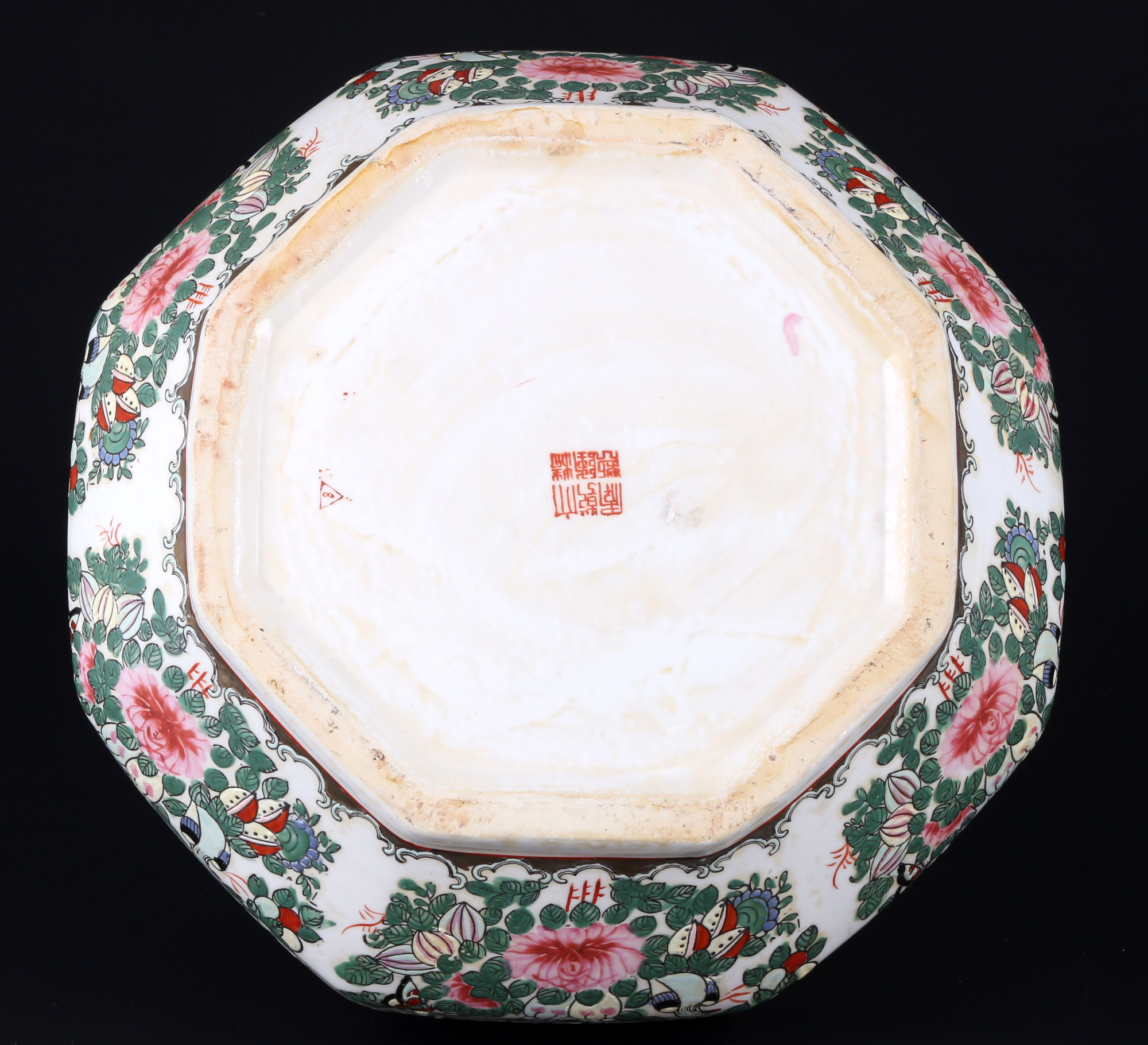 China large lidded box Kangtong Art Qing Dynasty 19th century, - Image 6 of 7