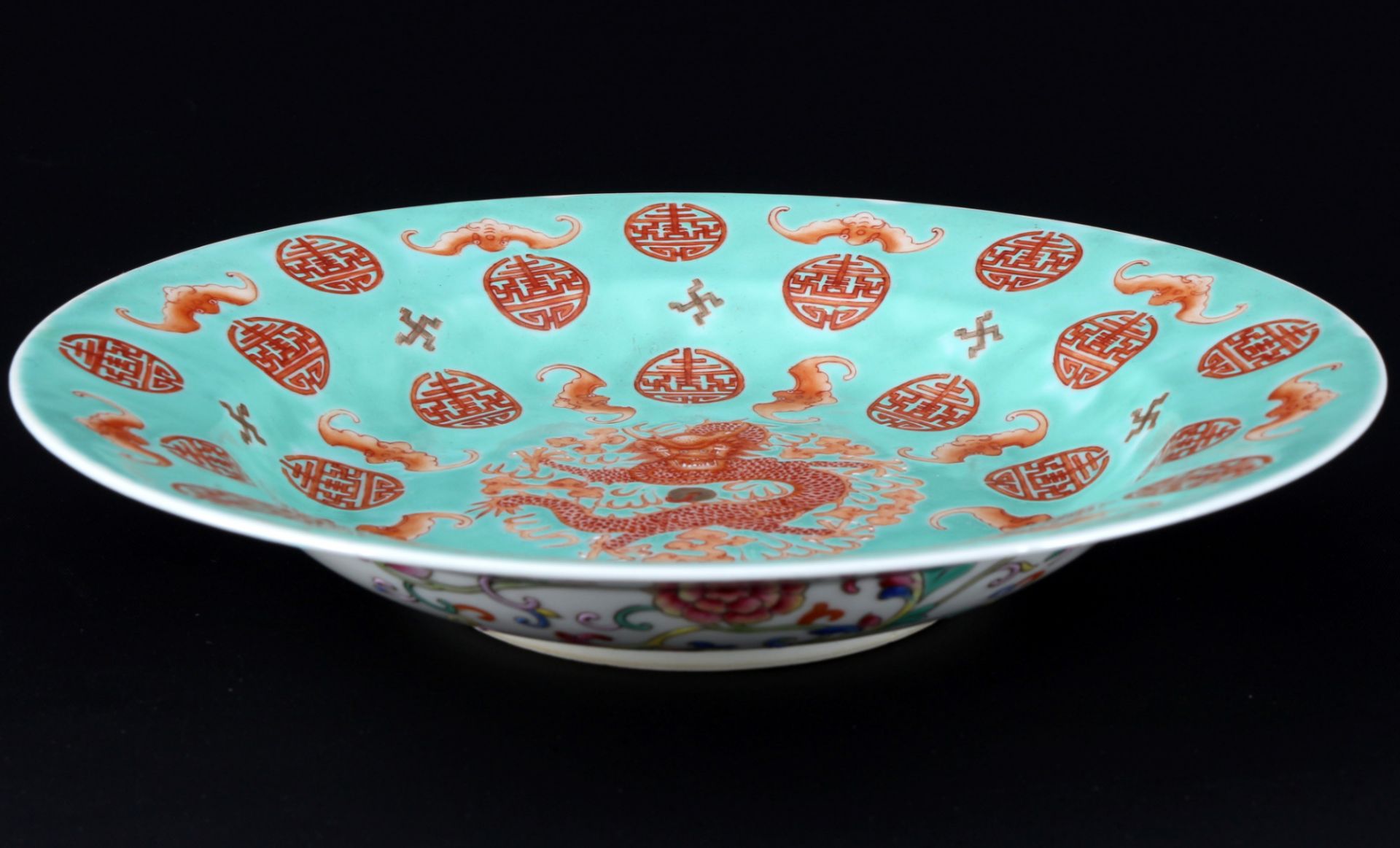 China Family Rose Dragon Plate Guang Xu Period 19th Century, - Image 4 of 6