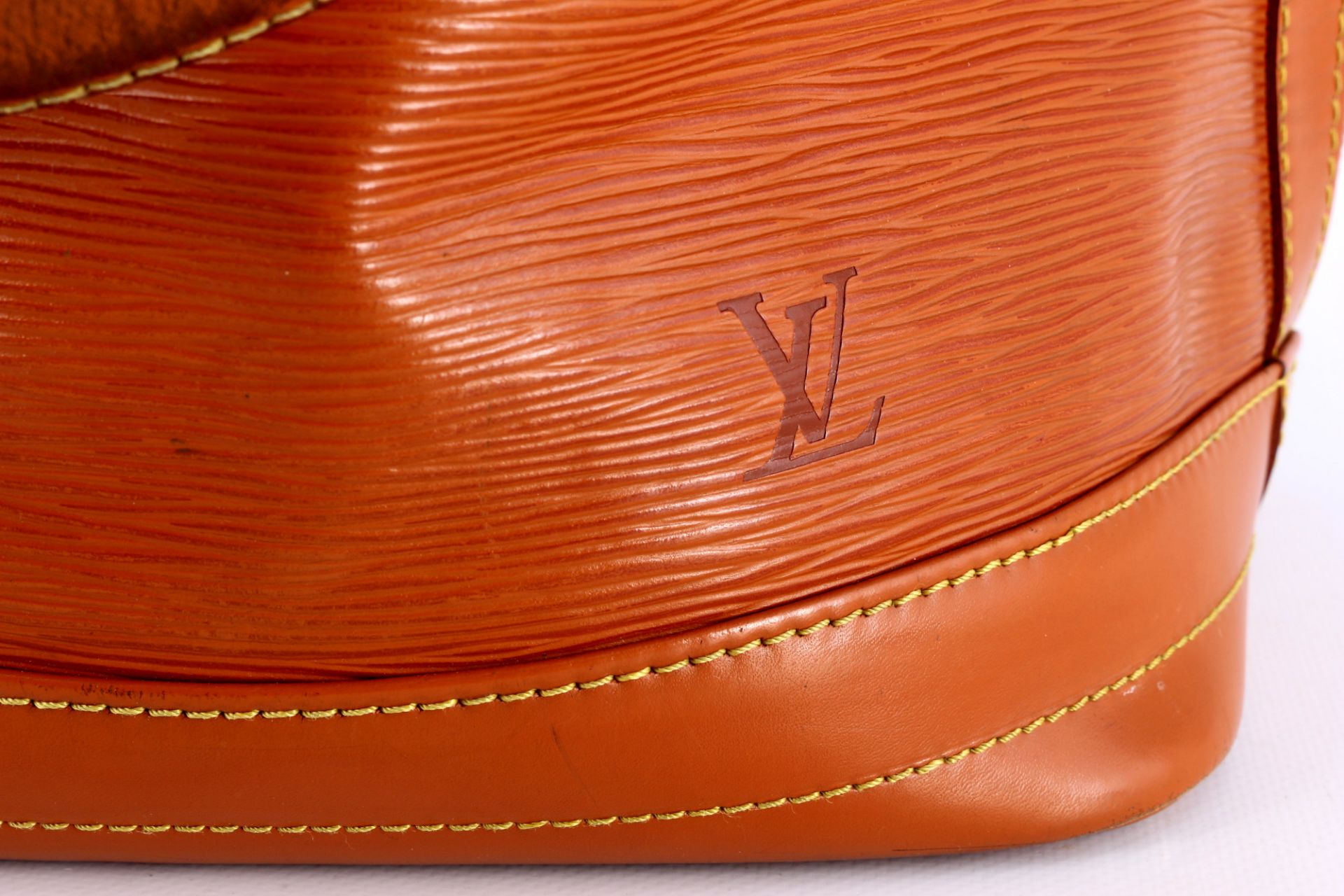 Louis Vuitton Sac Noe GM Schultertasche in Epi Gold, - Bild 3 aus 9
