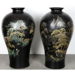 China 2 huge lacquer vases H 98 cm,