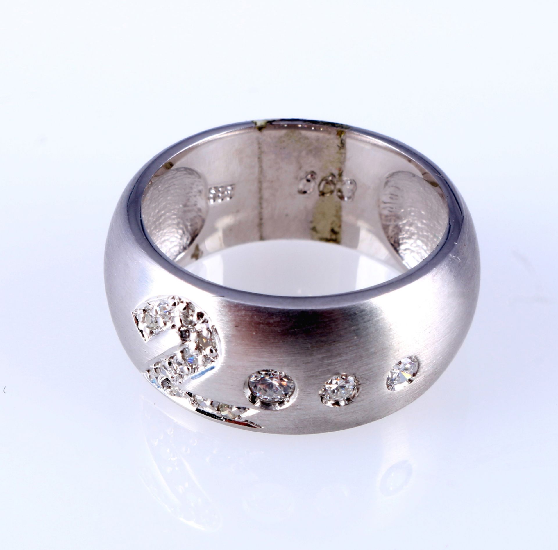 585 gold millennium diamond ring 0.2ct, - Image 2 of 4