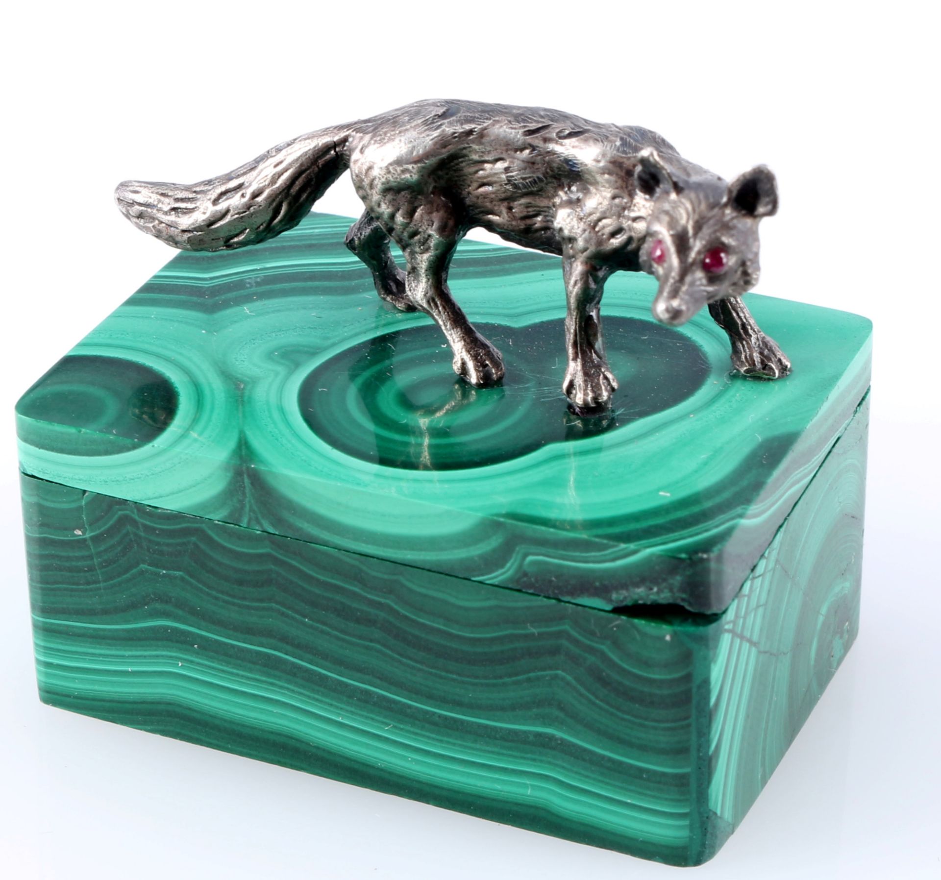 Malachite lidded box with fox, silver 84 Zoltoniki,