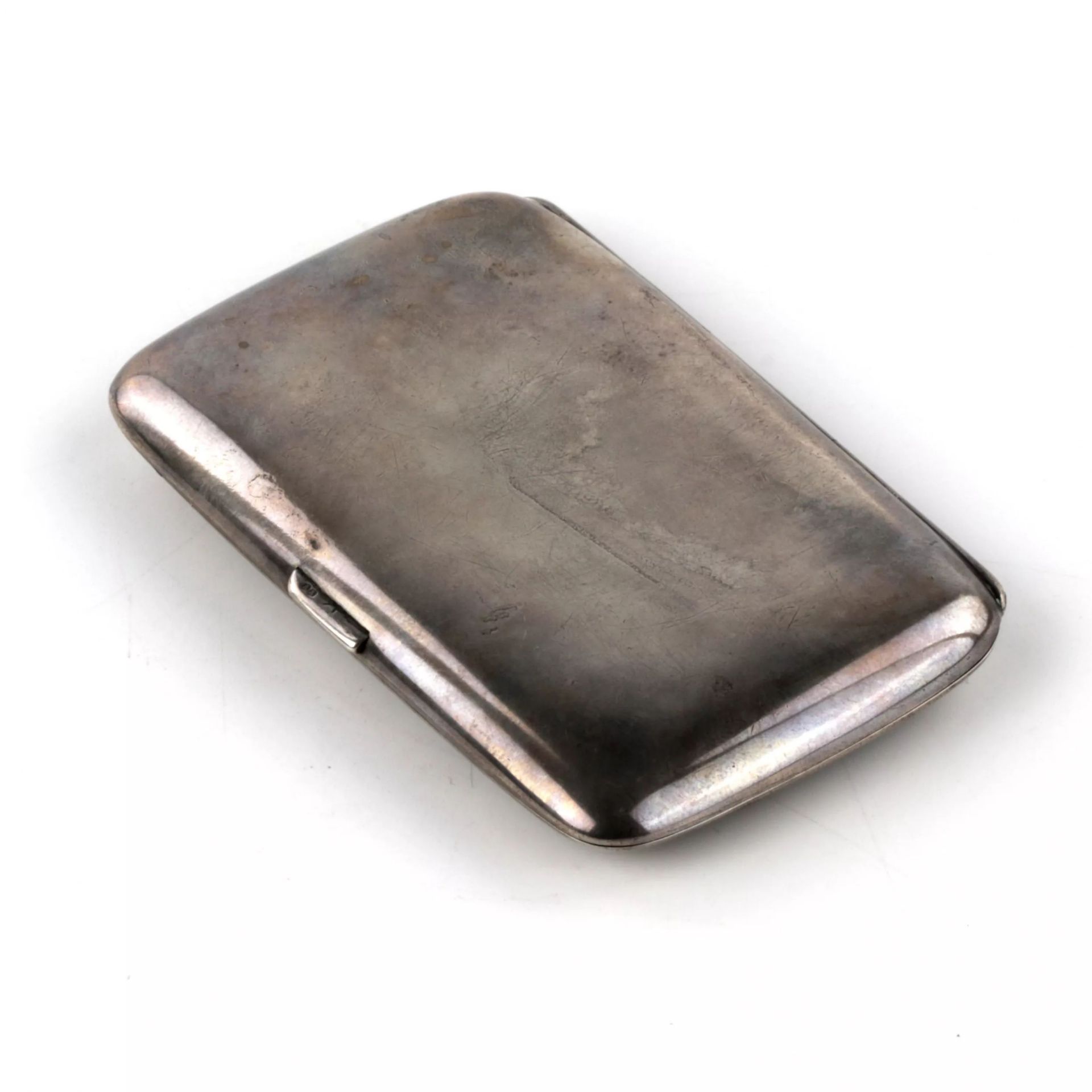 An elegant ladies silver cigarette case. Austro-Hungarian Empire, 1872-1922. - Bild 3 aus 6