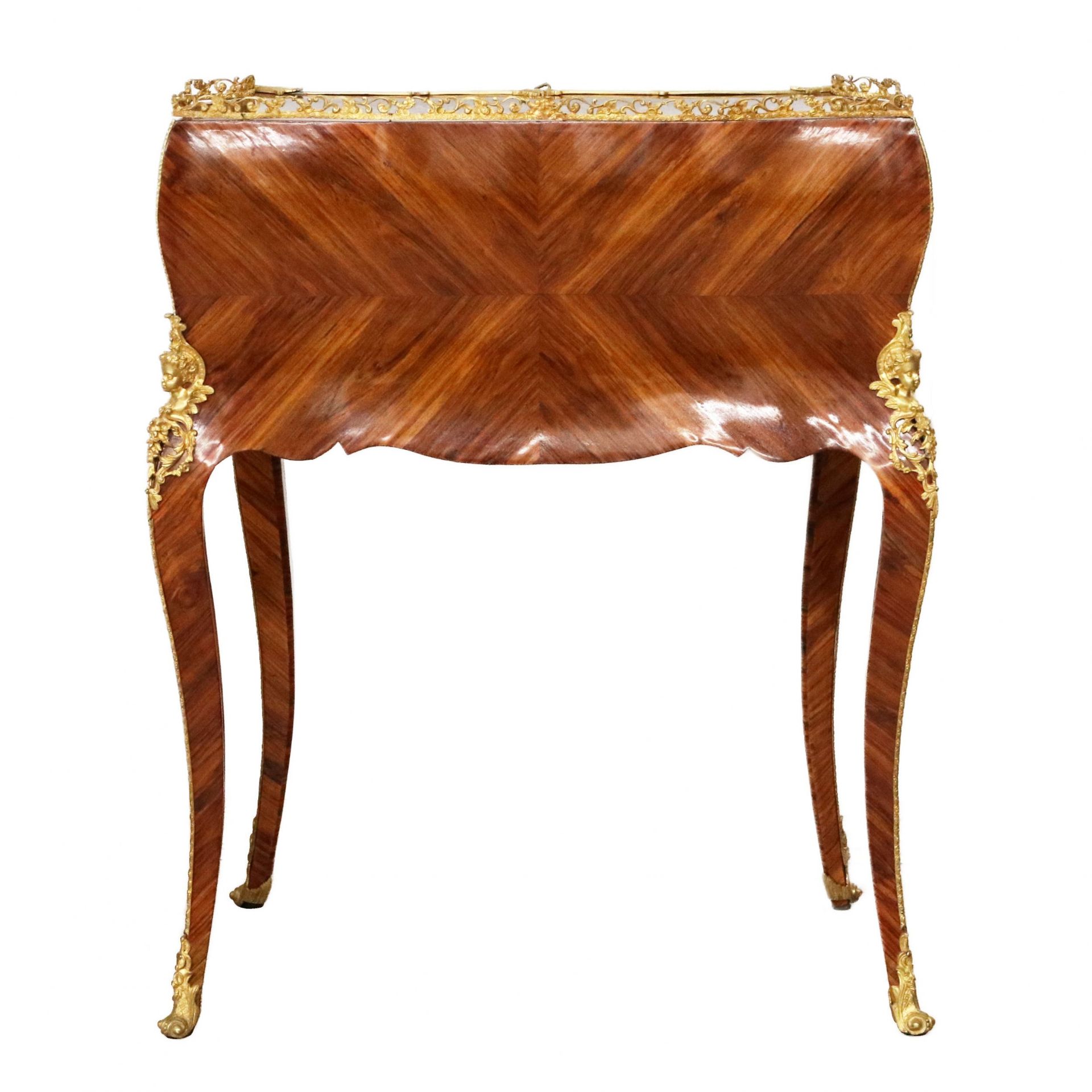 Coquettish ladies` bureau in wood and gilded bronze, Louis XV style. - Image 7 of 11