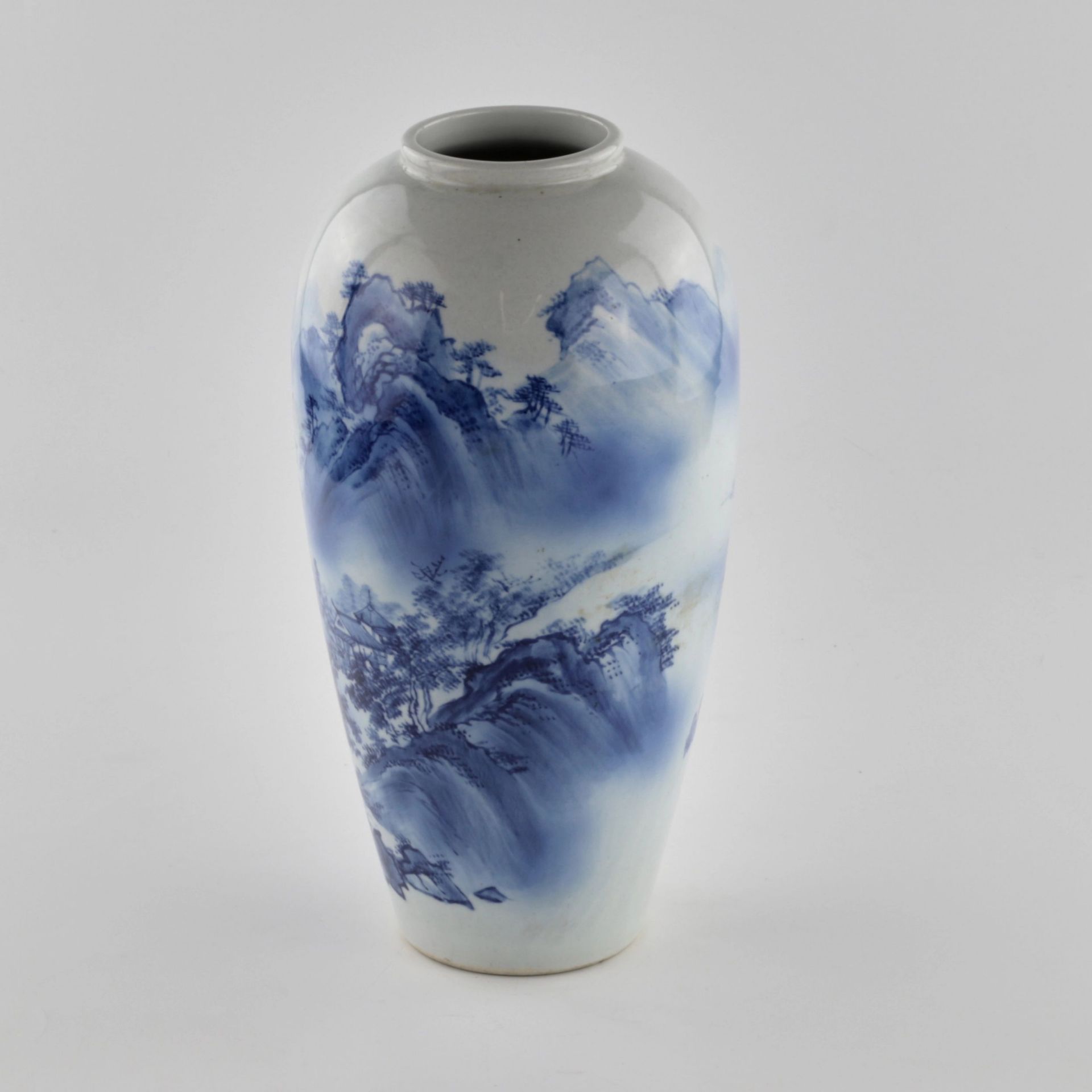 Porcelain Chinese Vase Arita 1912-1926. - Image 3 of 4