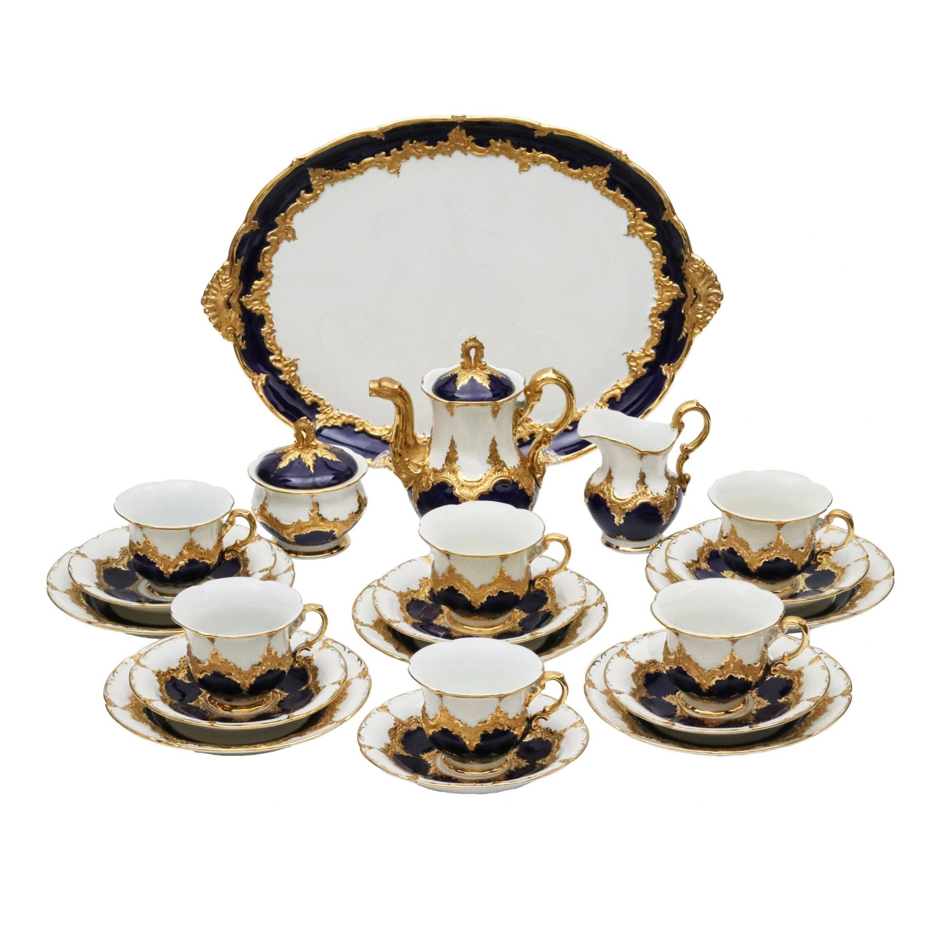 Meissen B Form. Tea and coffee service for six people. 20th century.