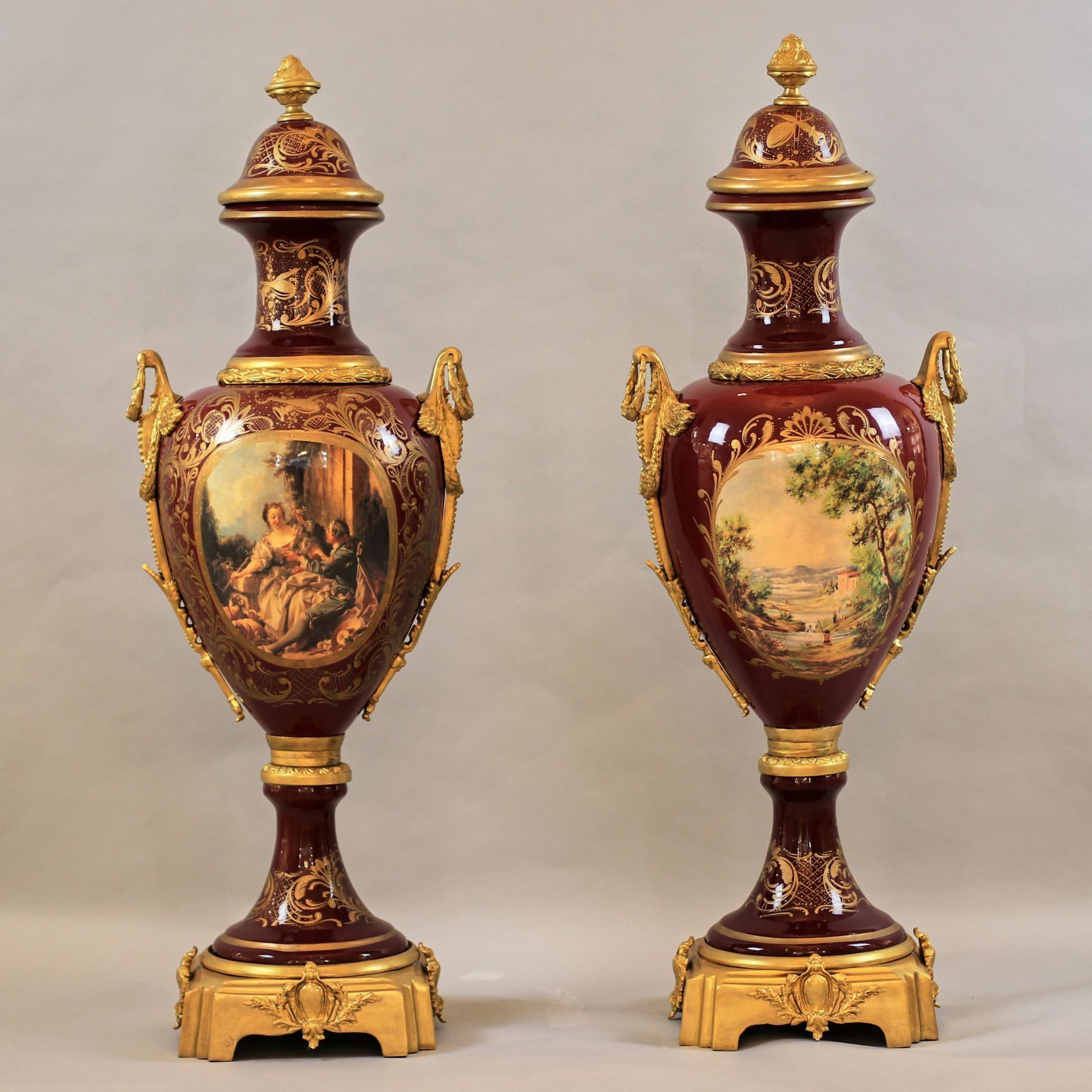 Pair of Sevres style floor vases - Bild 2 aus 6