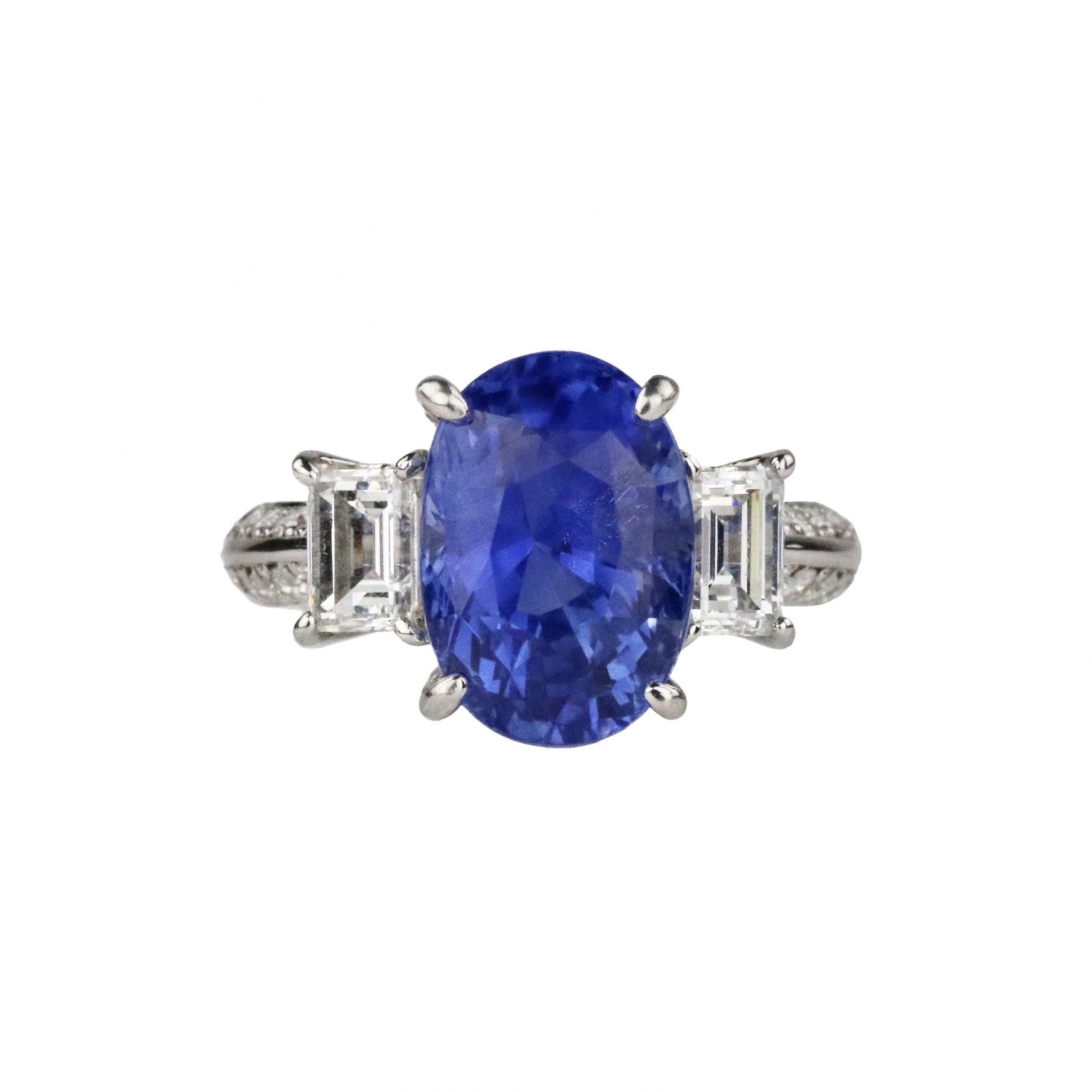 Unique, women`s ring in platinum with natural sapphire 7.31k and diamonds. - Bild 3 aus 9