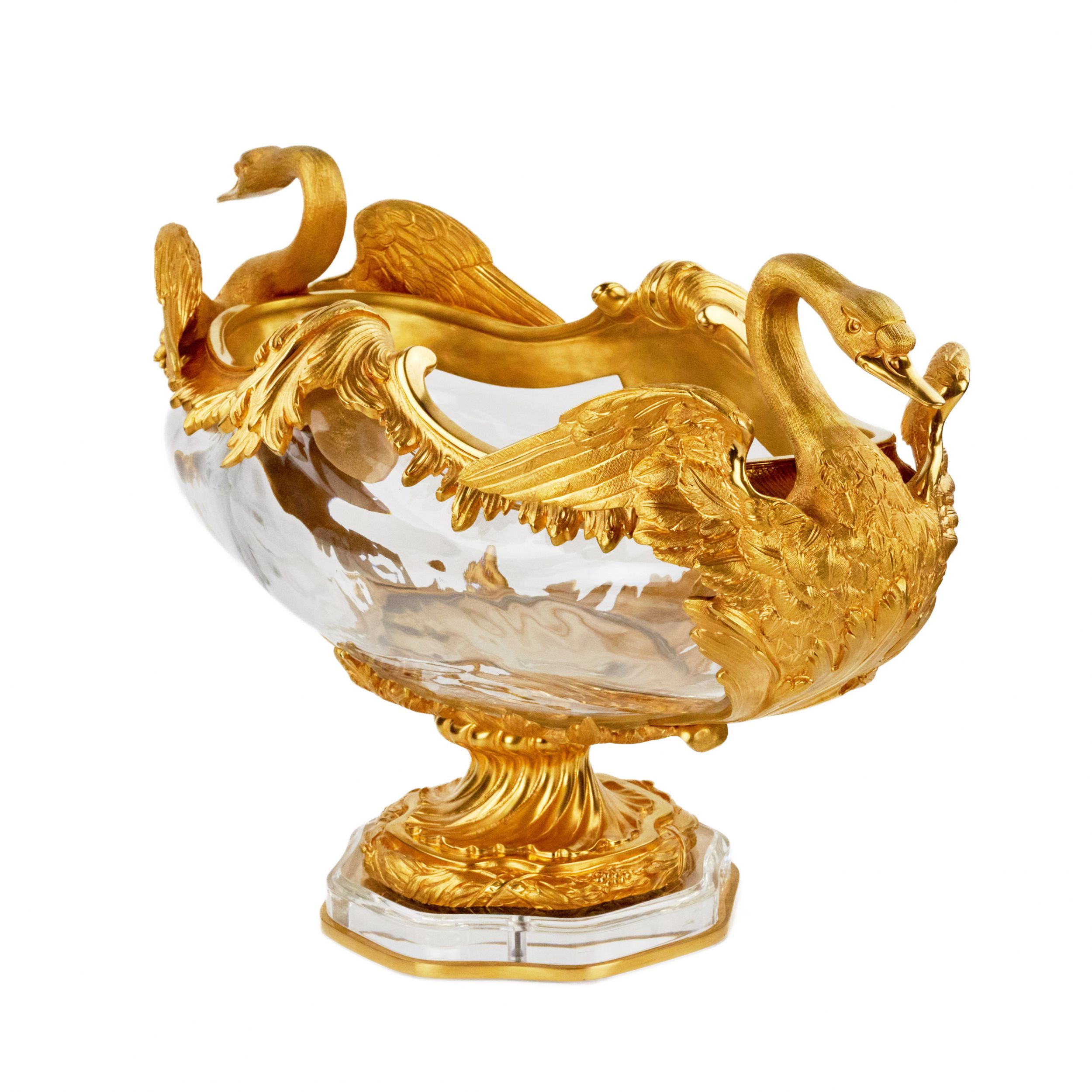 Pair of oval vases in cast glass and gilt bronze, with swan motif. - Image 6 of 8