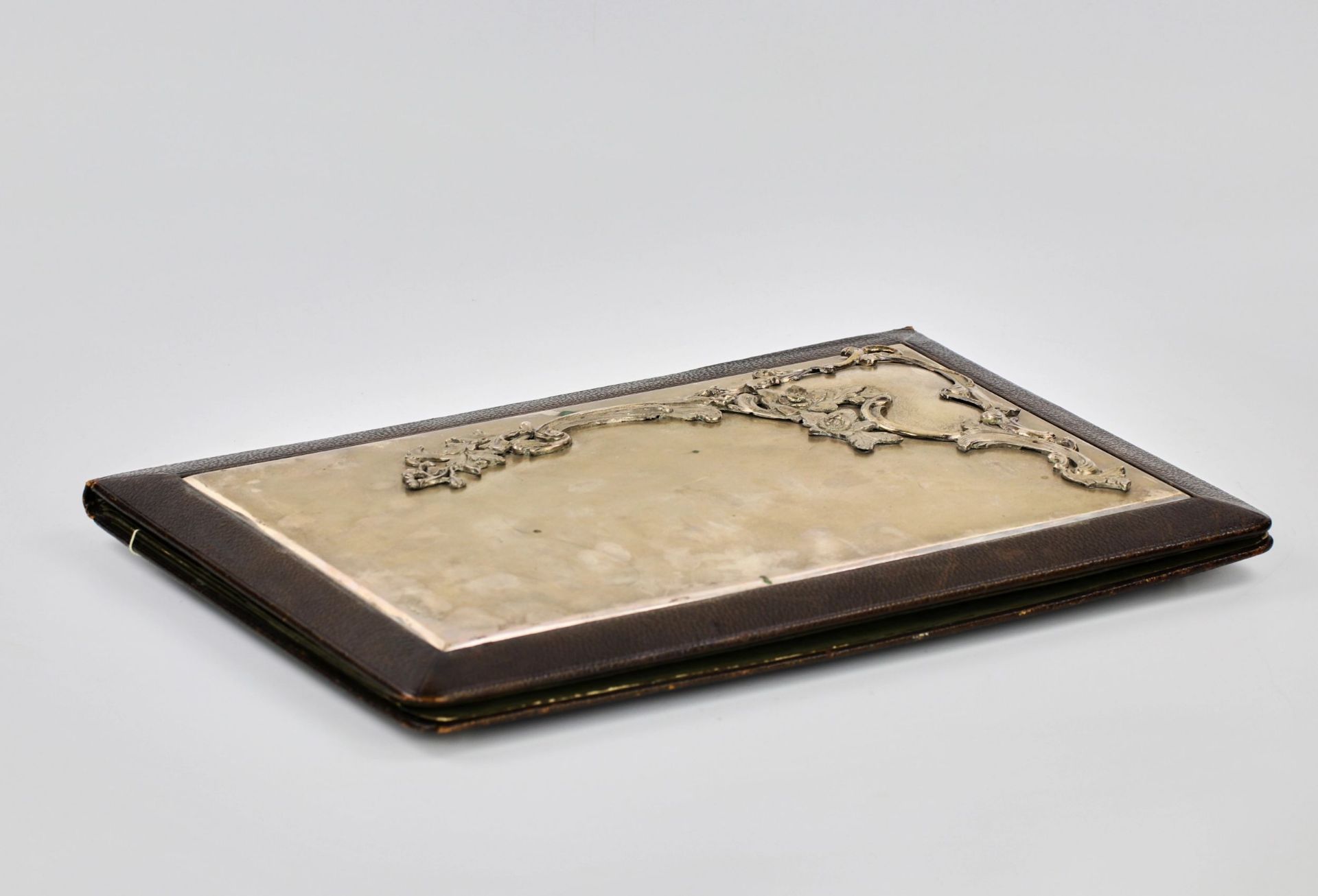 Leather portfolio with silver overlay. Russia, St. Petersburg, 1908-1917. - Image 4 of 6
