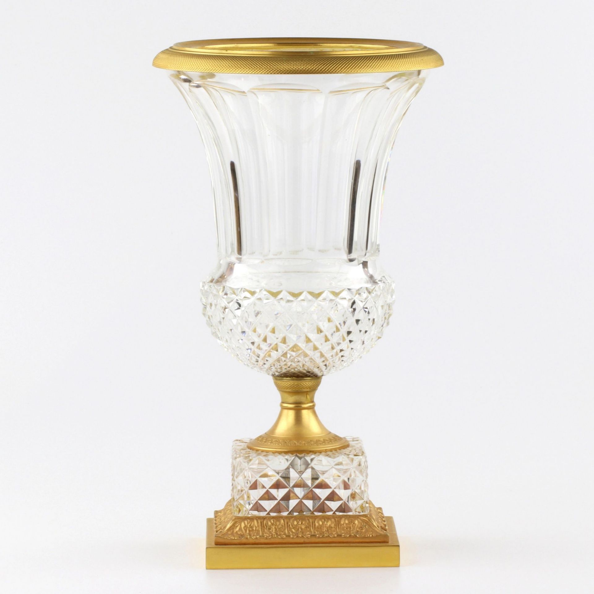 Crystal vase with gilded bronze. - Image 2 of 5