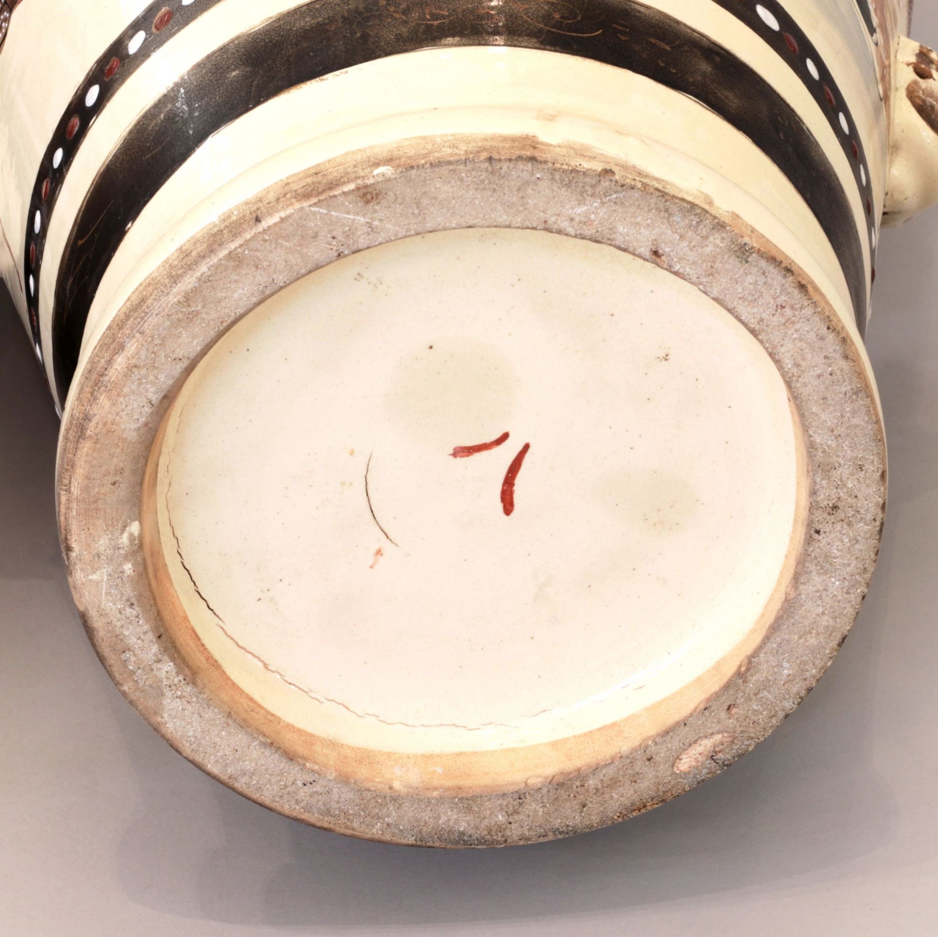 Pair of Japanese Satsuma floor vases. - Bild 7 aus 7