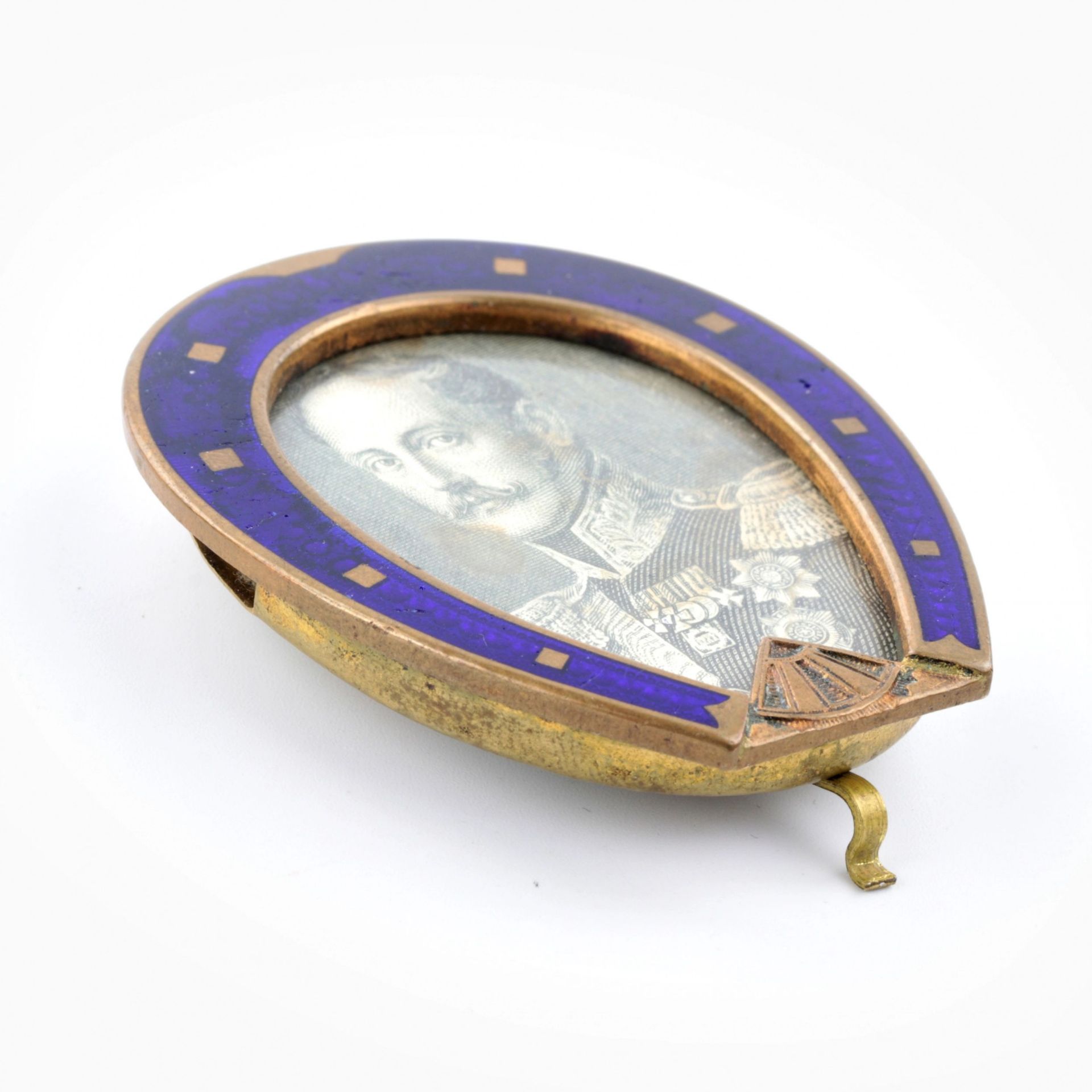 Photo frame in the shape of a horseshoe, with blue enamel from the late 19th century. - Image 3 of 4