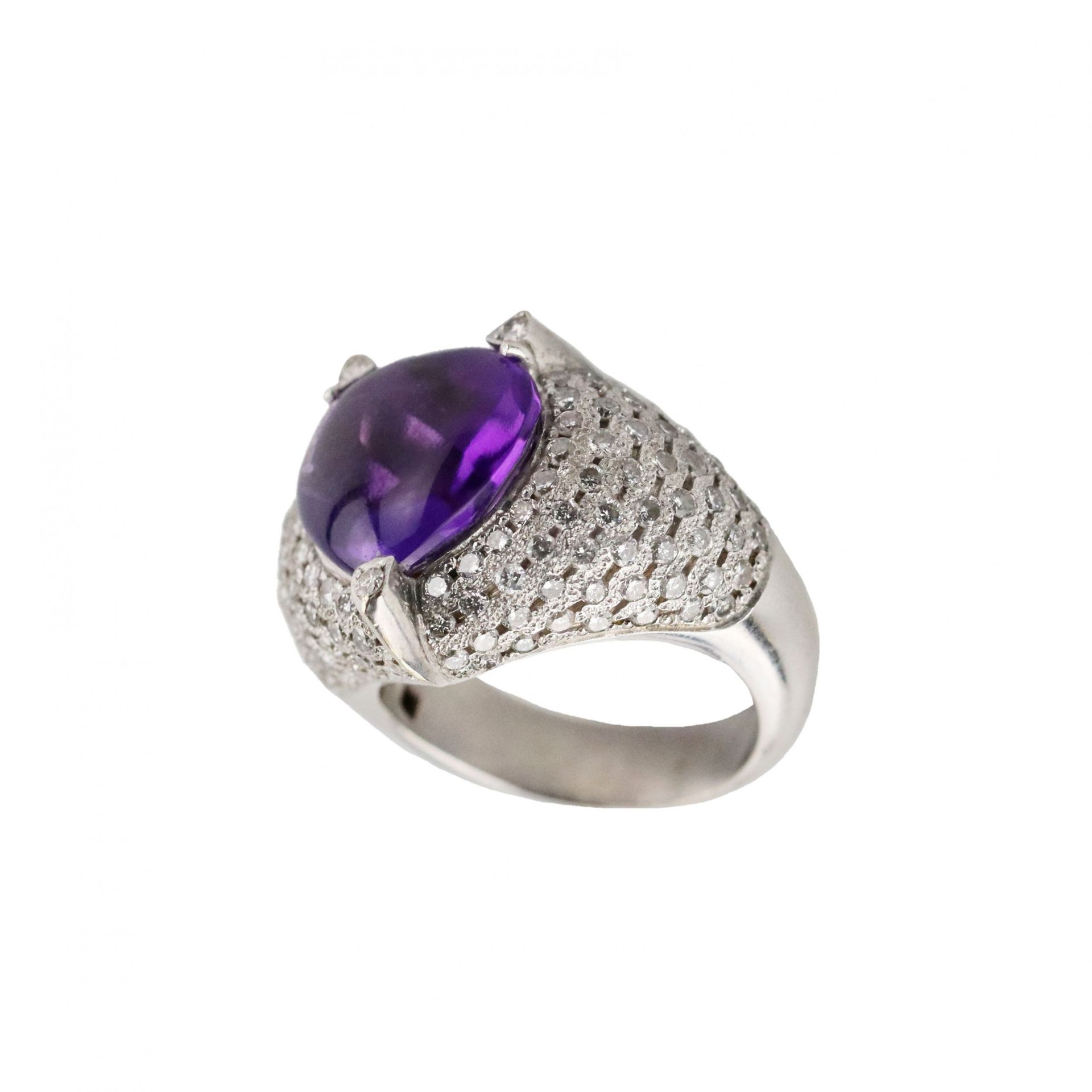 Jewelry set: ring with earrings, white gold with amethysts and diamonds. - Image 3 of 11