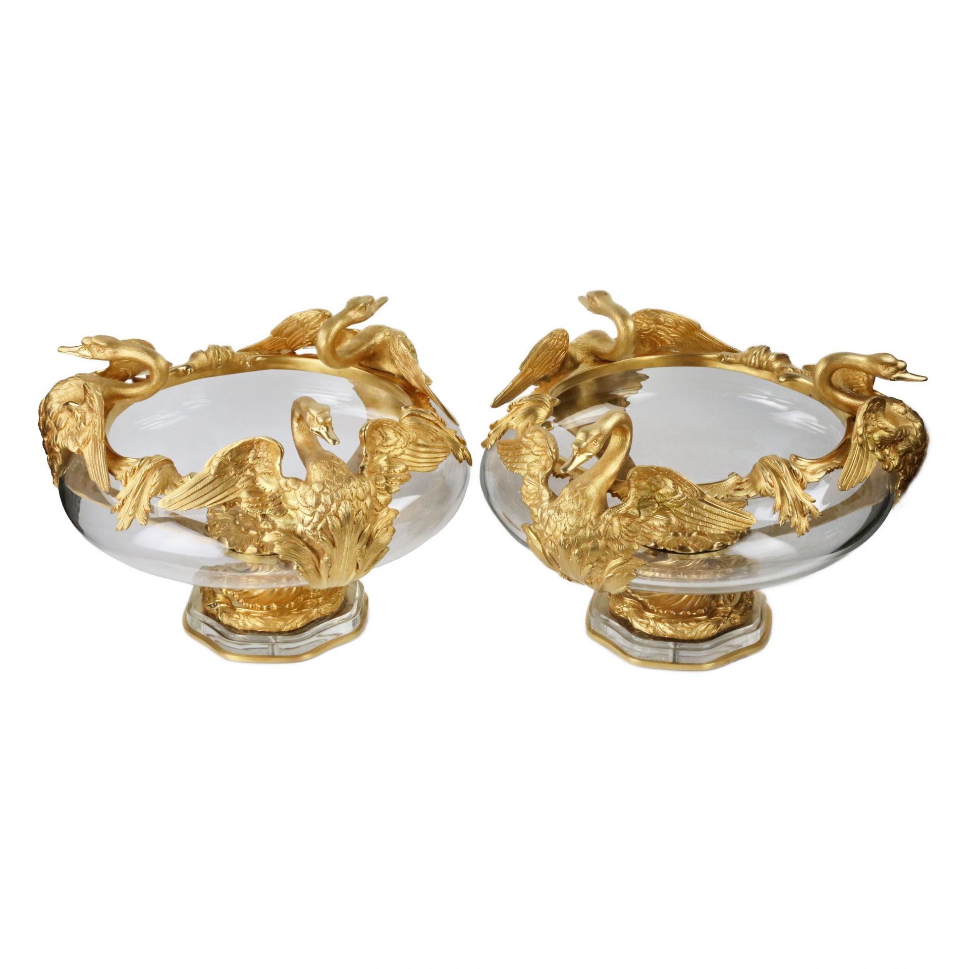 Pair of round vases in cast glass and gilded bronze with swans motif. France 20th century. - Image 4 of 8