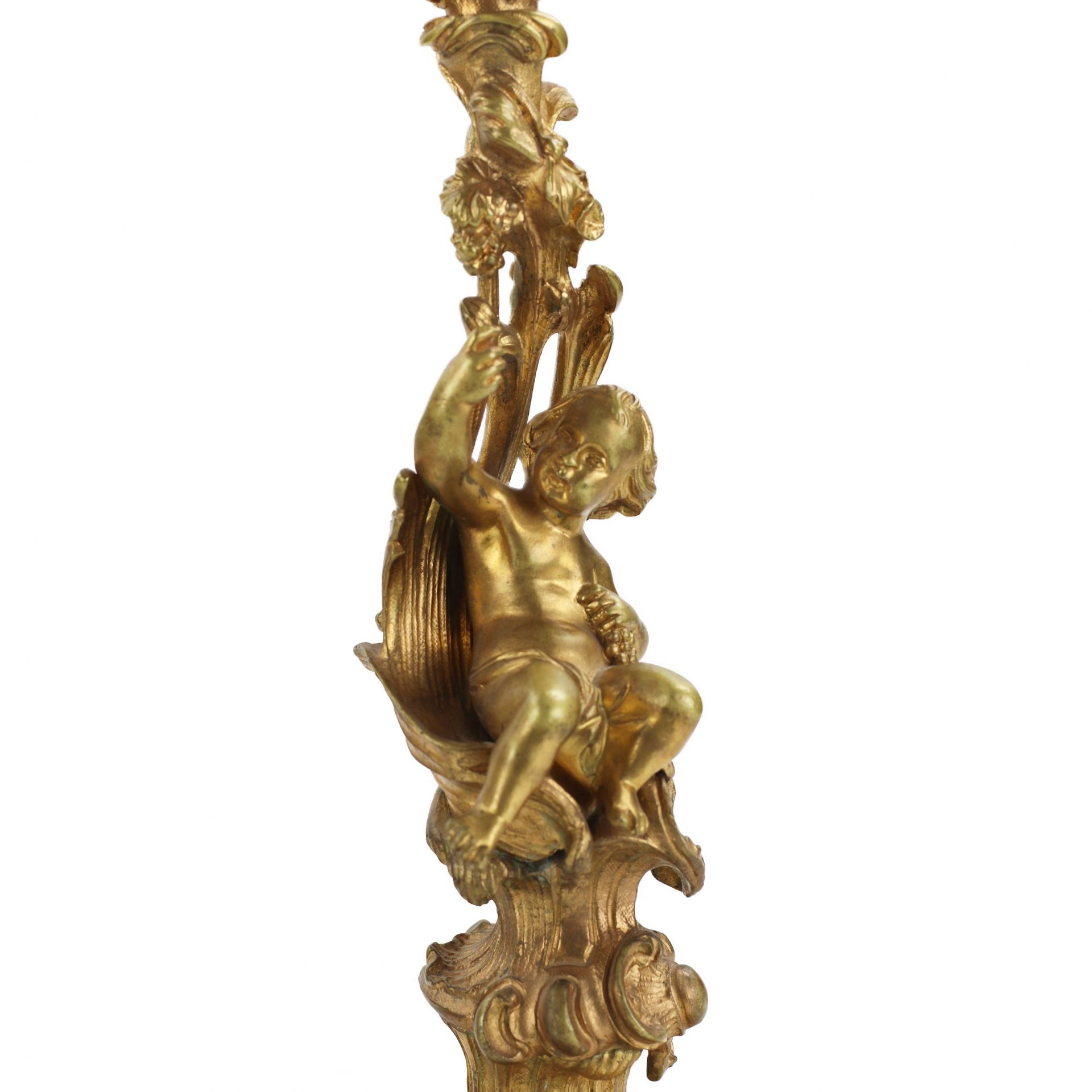 Pair of gilded bronze candelabra. 19th century - Bild 6 aus 7