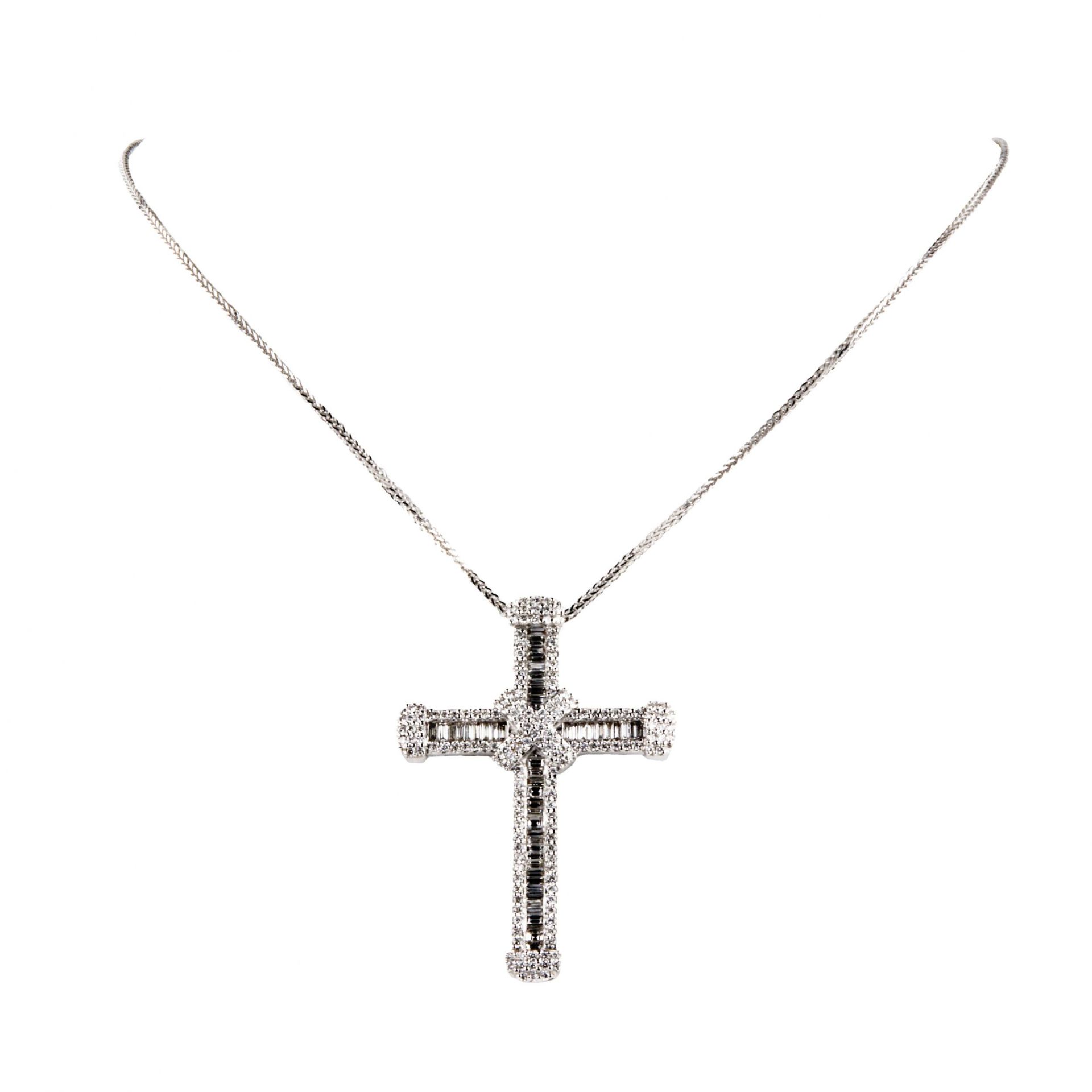 Gold necklace with diamond cross pendant. - Image 2 of 7