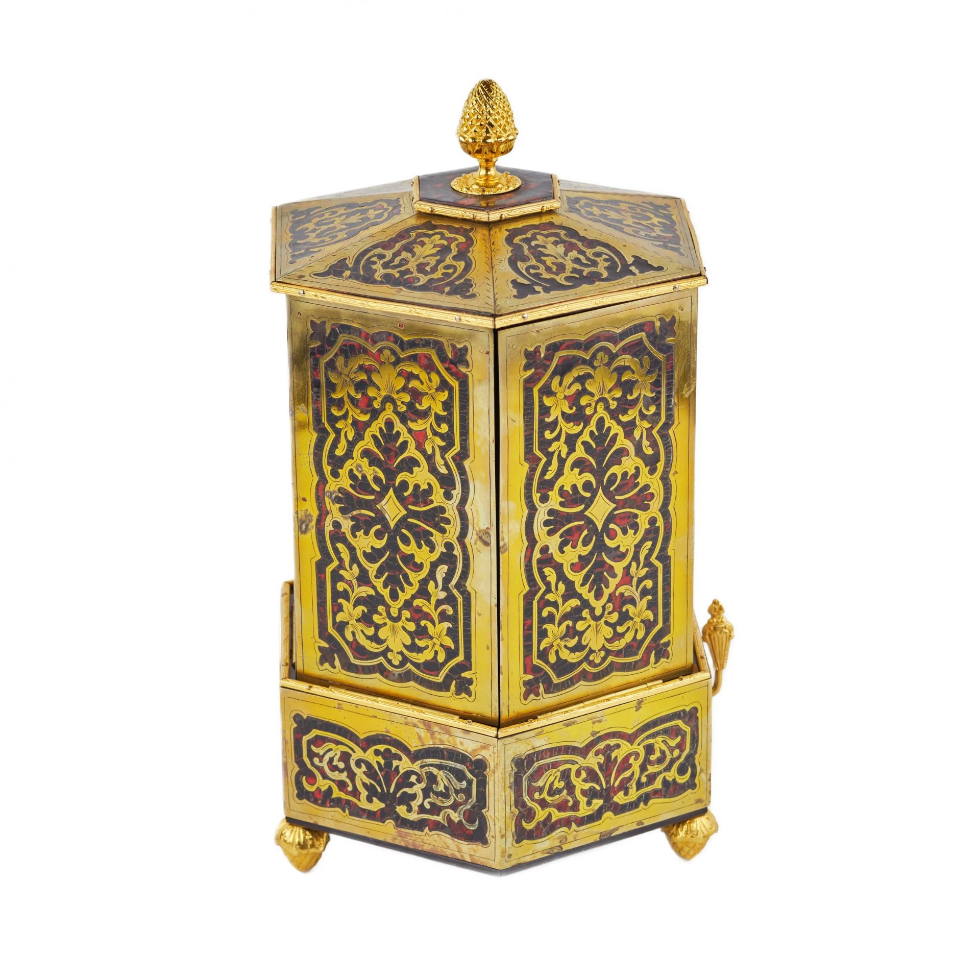 Unique cigar box in the form of a Pagoda with a flap opening mechanism. 19th century. - Bild 2 aus 5