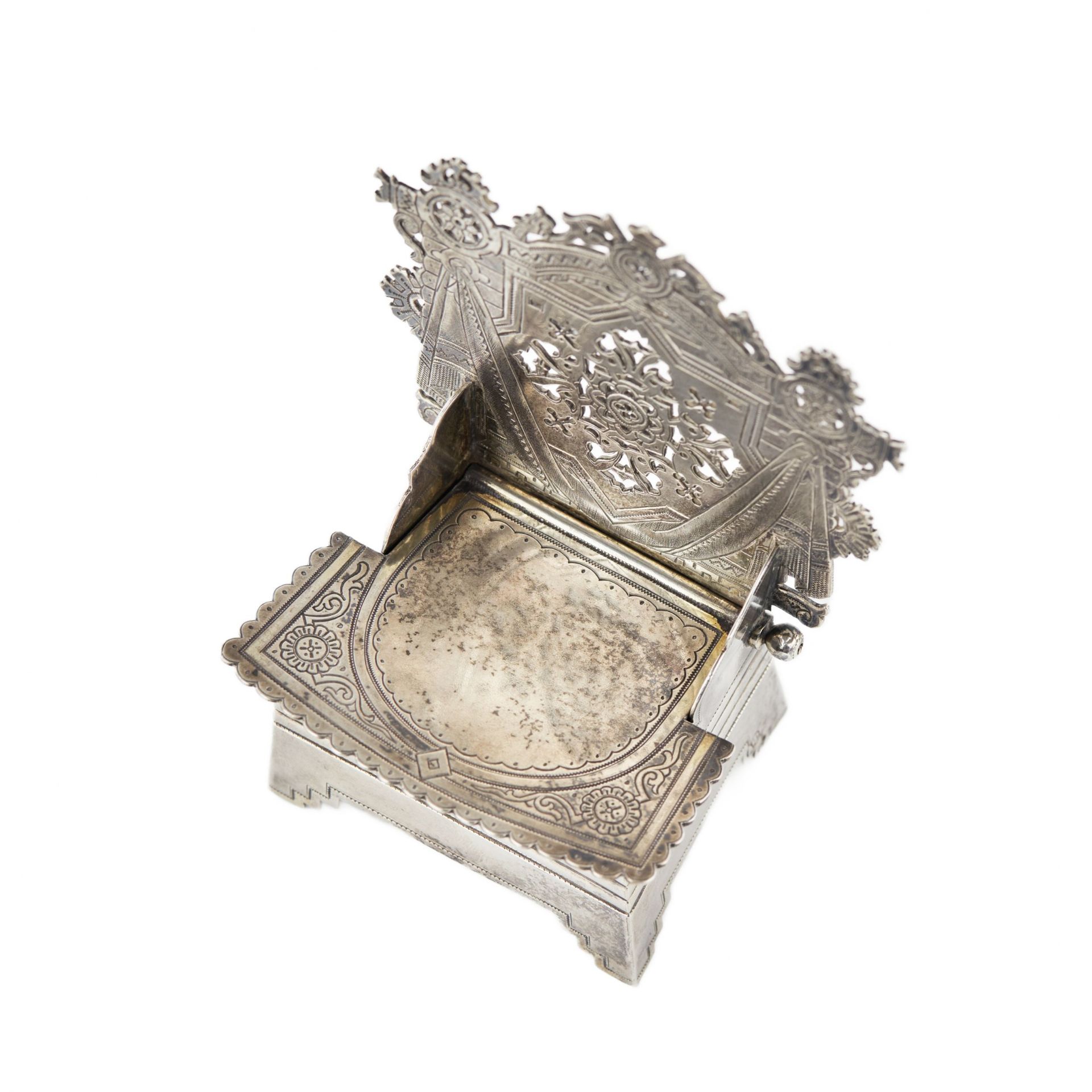 Russian silver salt cellar-throne in the neo-Russian style from the workshop of A. FULDA. Moscow 189 - Image 7 of 11