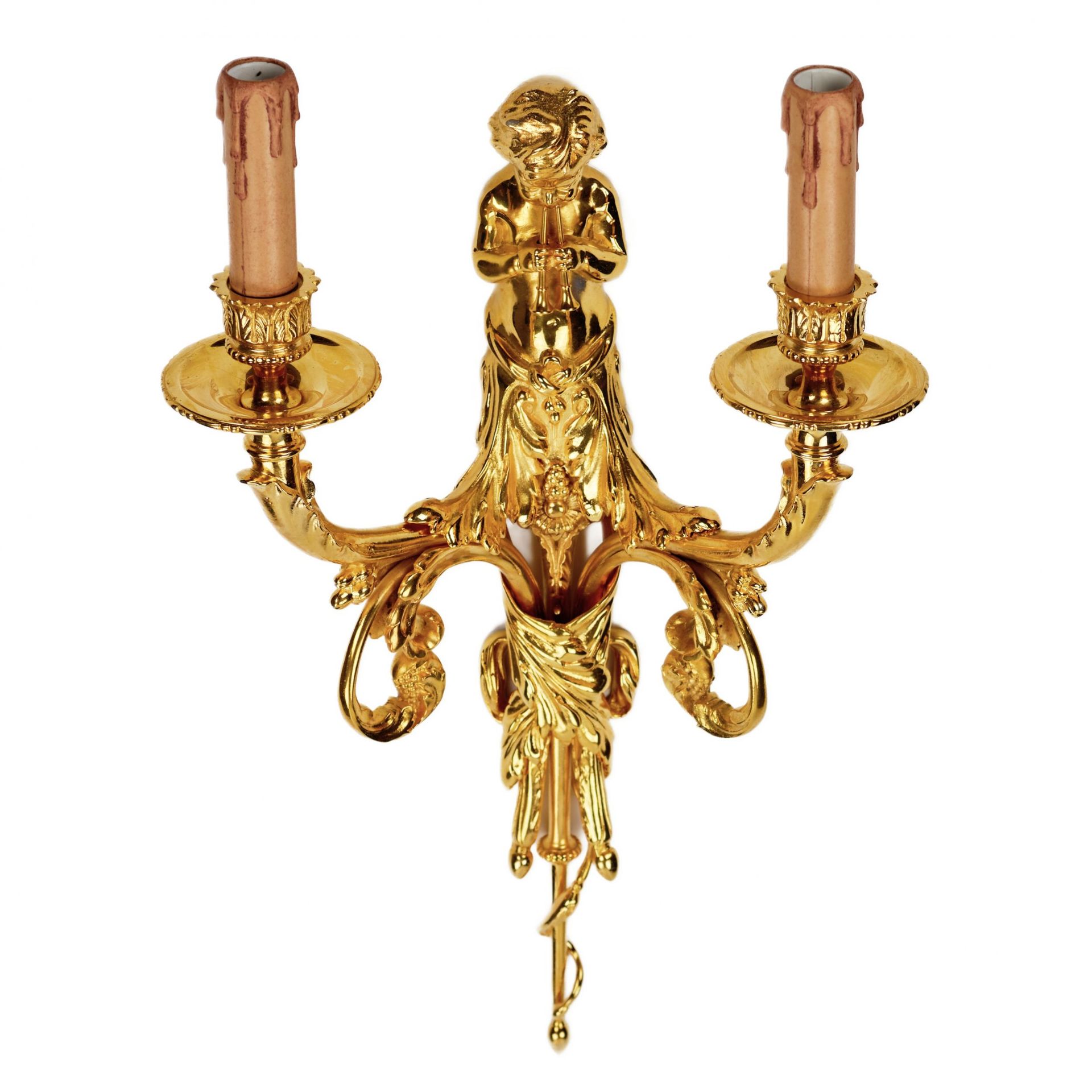 A pair of gilded sconces, with currency curls, surmounted by cherubs. - Bild 3 aus 7